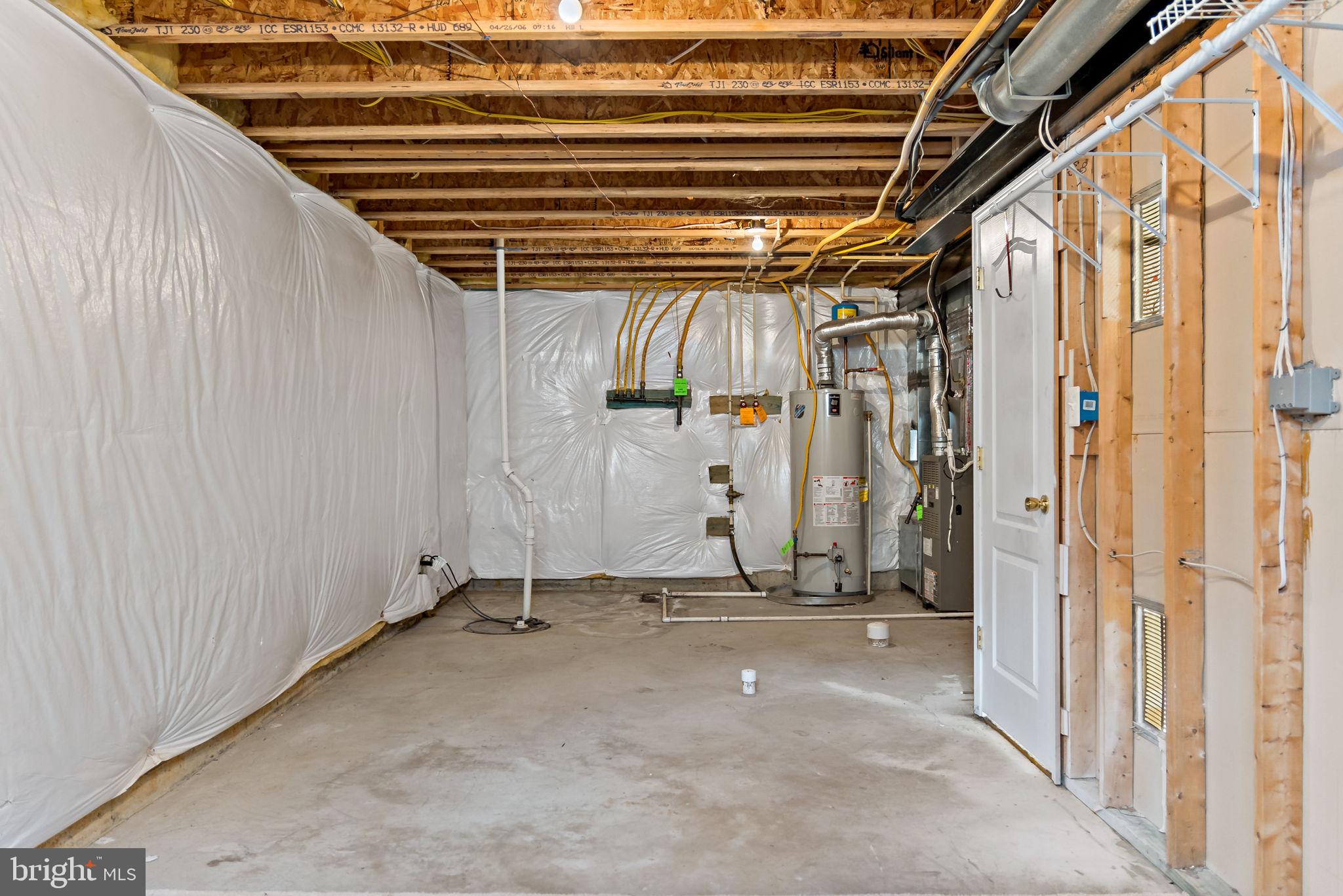 ARCHERS ROCK - Residential