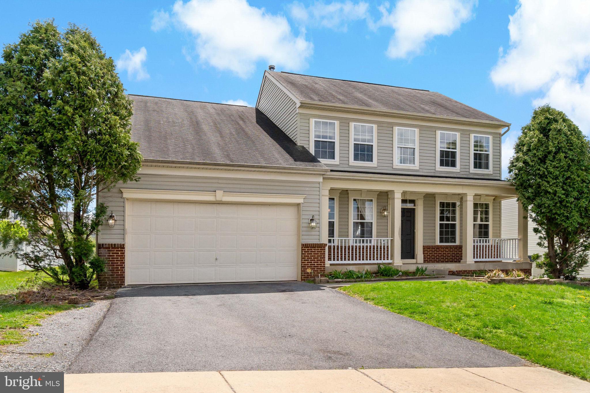 ARCHERS ROCK - Residential