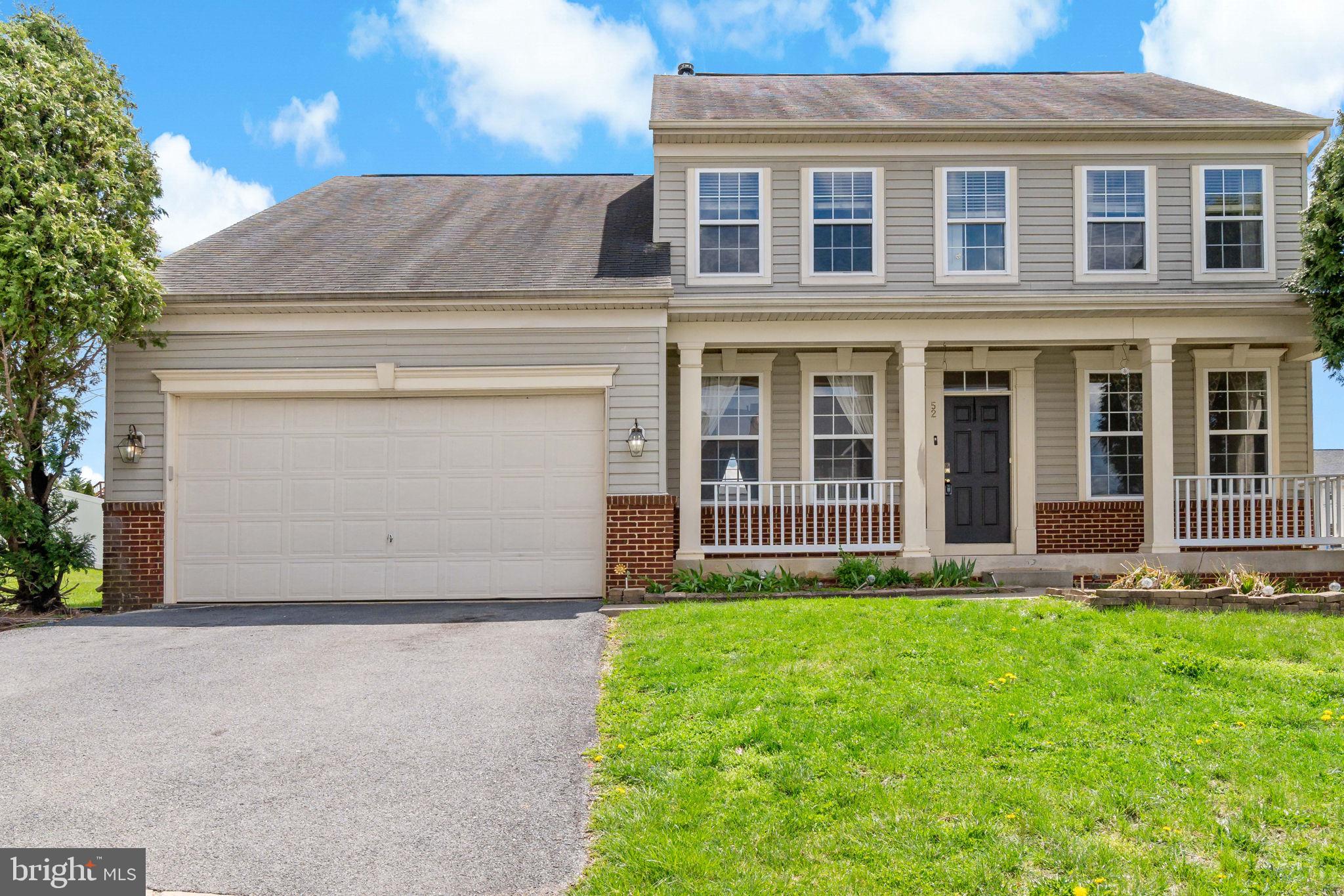 ARCHERS ROCK - Residential