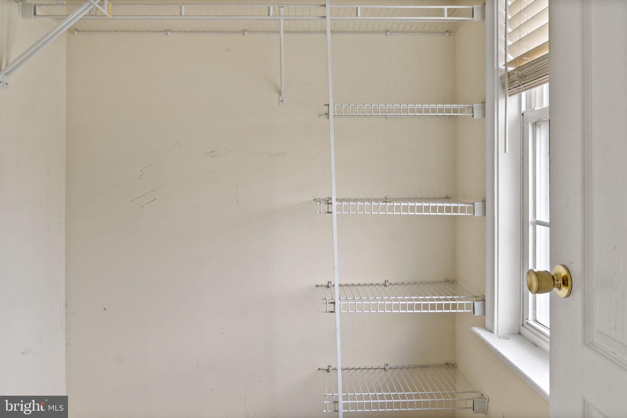 ARCHERS ROCK - Residential