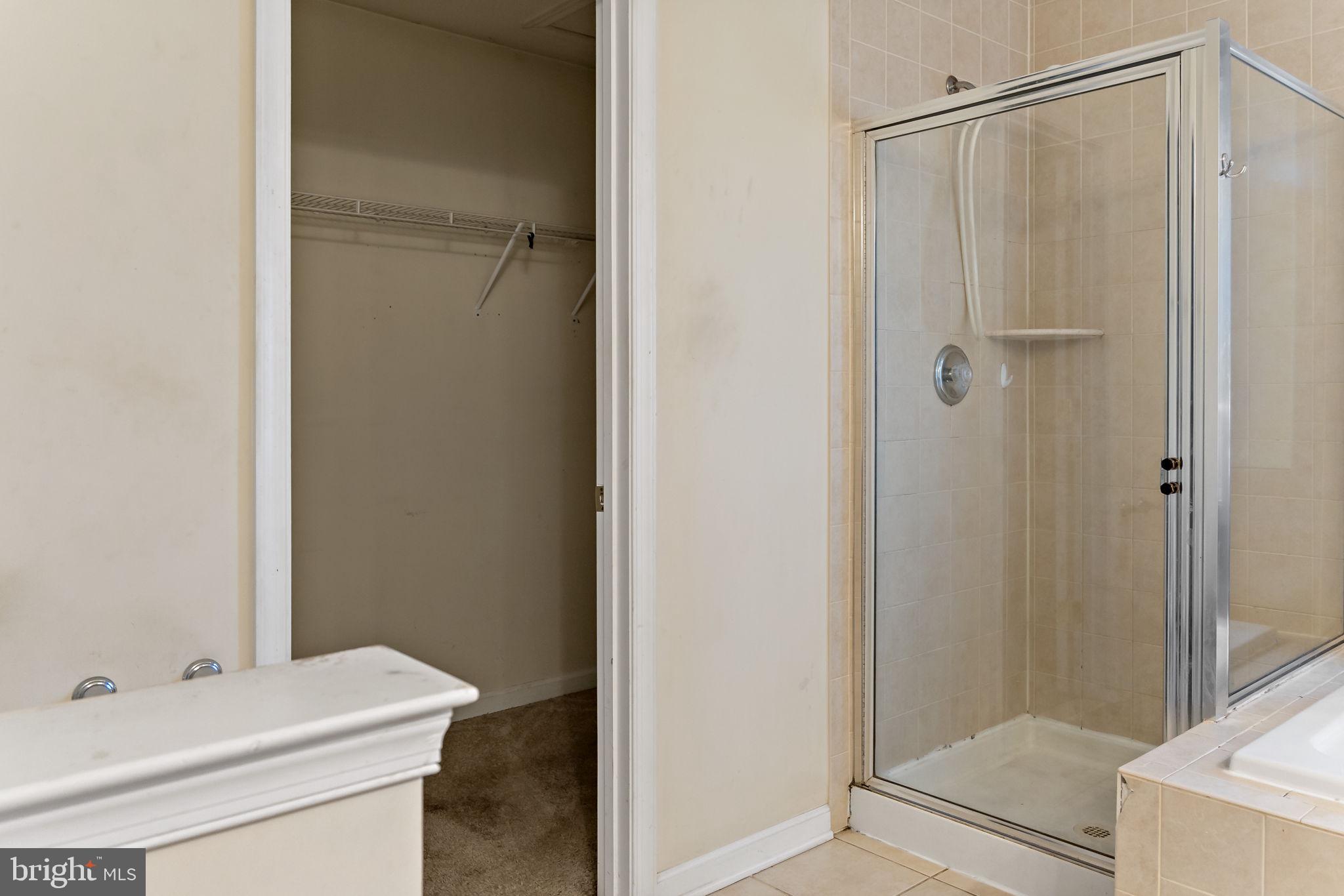 ARCHERS ROCK - Residential