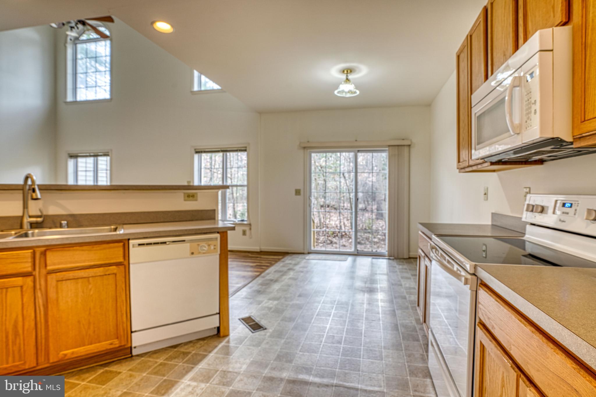 THE WOODS AT STONEY RIDG - Residential