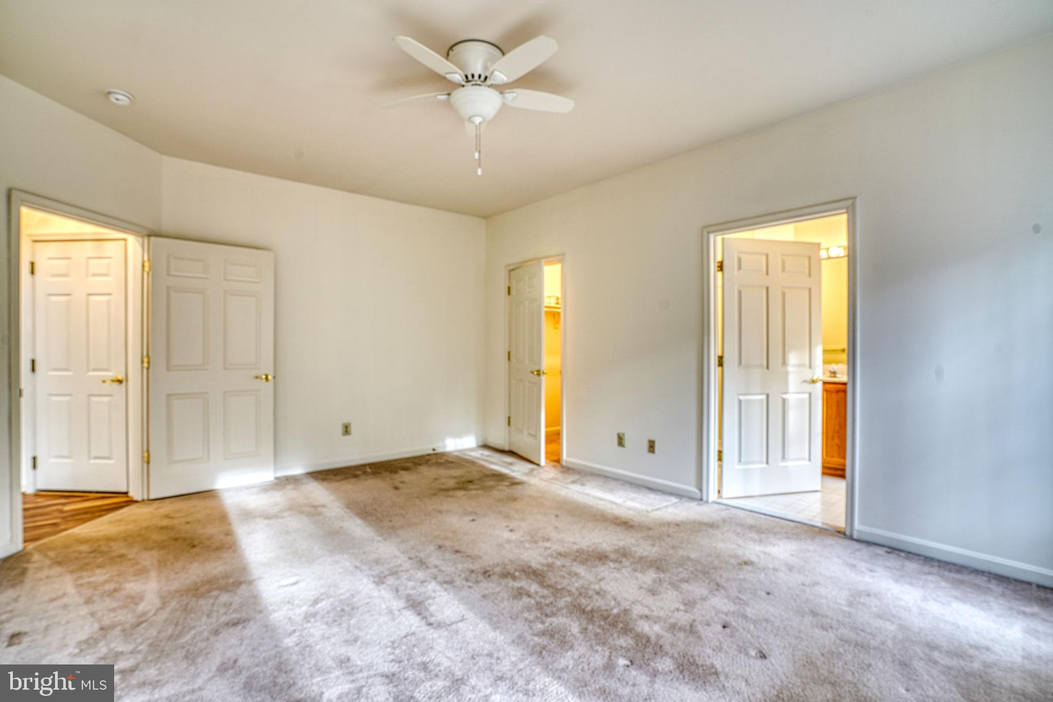 THE WOODS AT STONEY RIDG - Residential