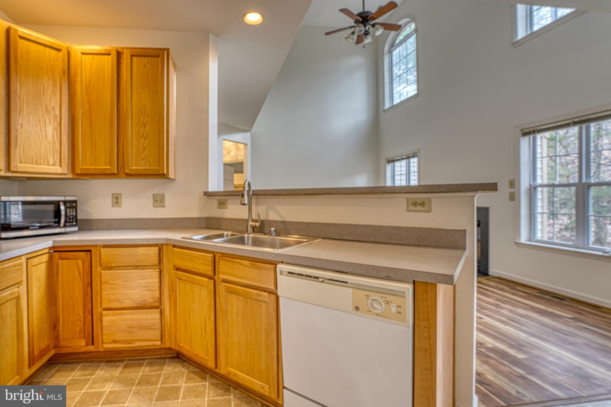 THE WOODS AT STONEY RIDG - Residential