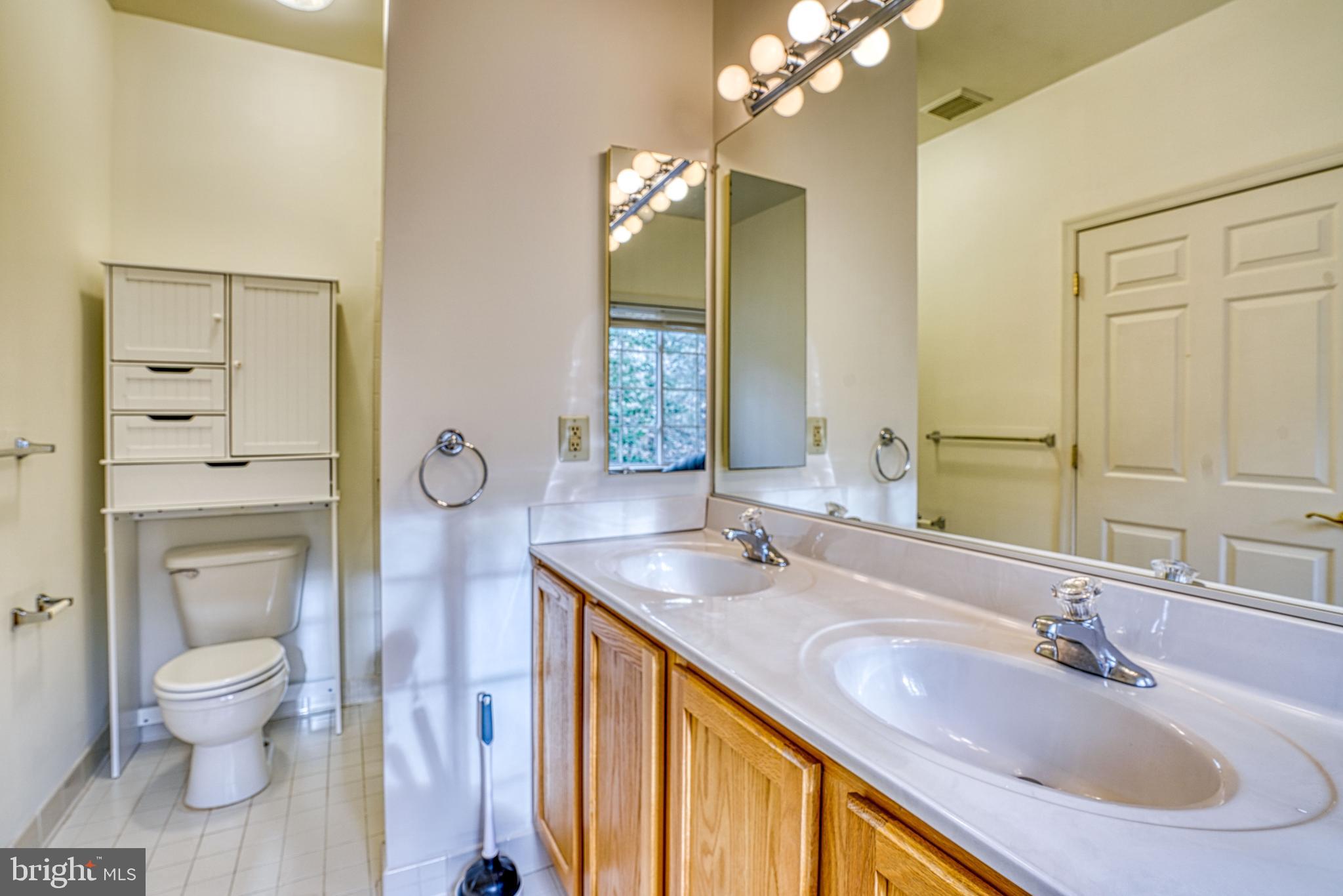 THE WOODS AT STONEY RIDG - Residential