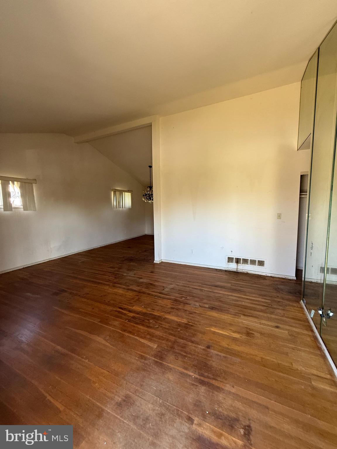 RANDALLSTOWN - Residential