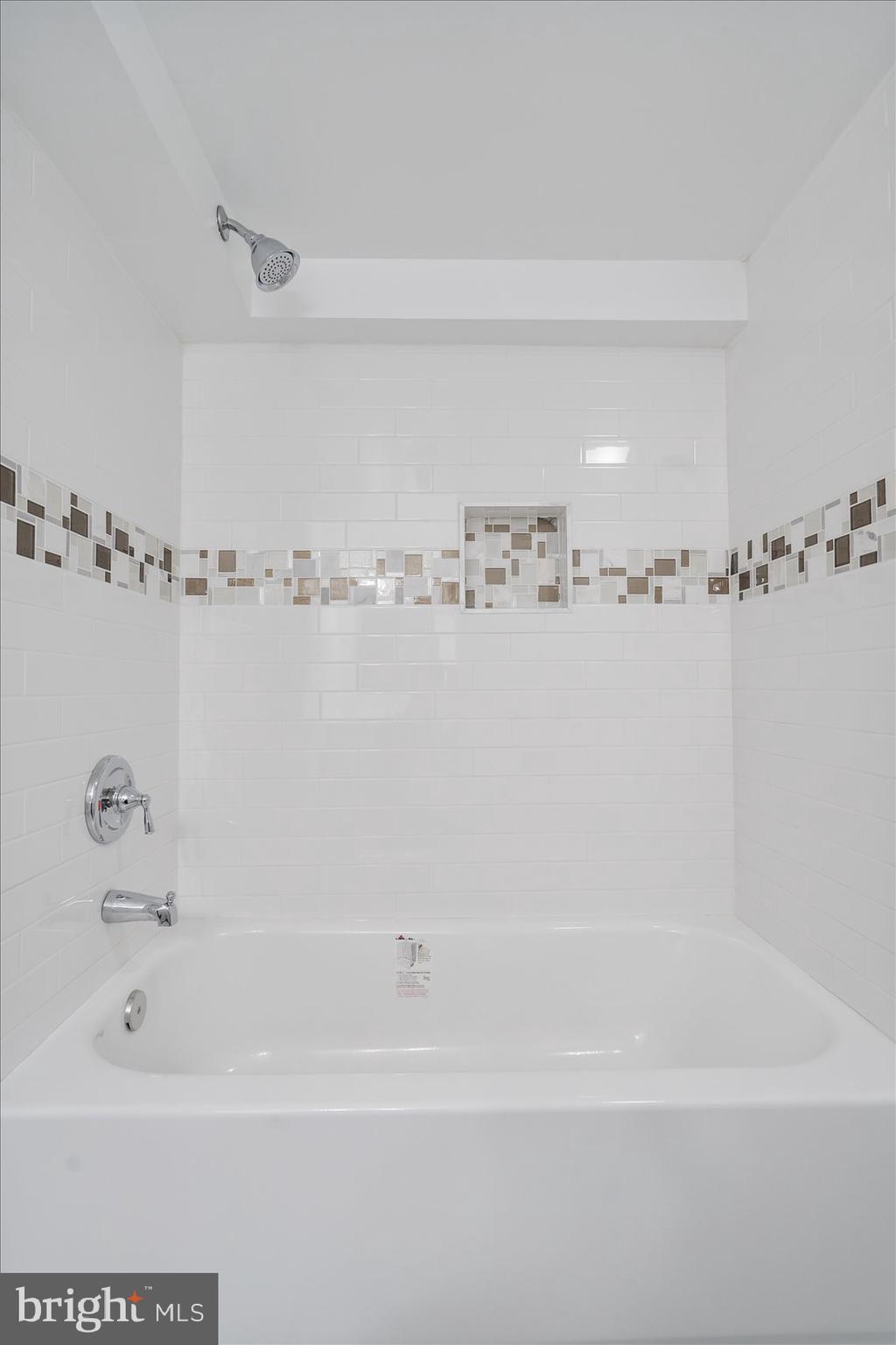 MOUNT WASHINGTON - Residential