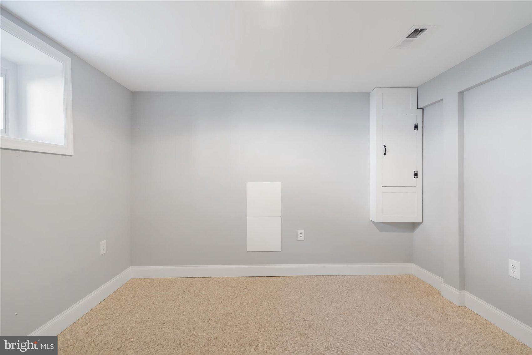 MOUNT WASHINGTON - Residential