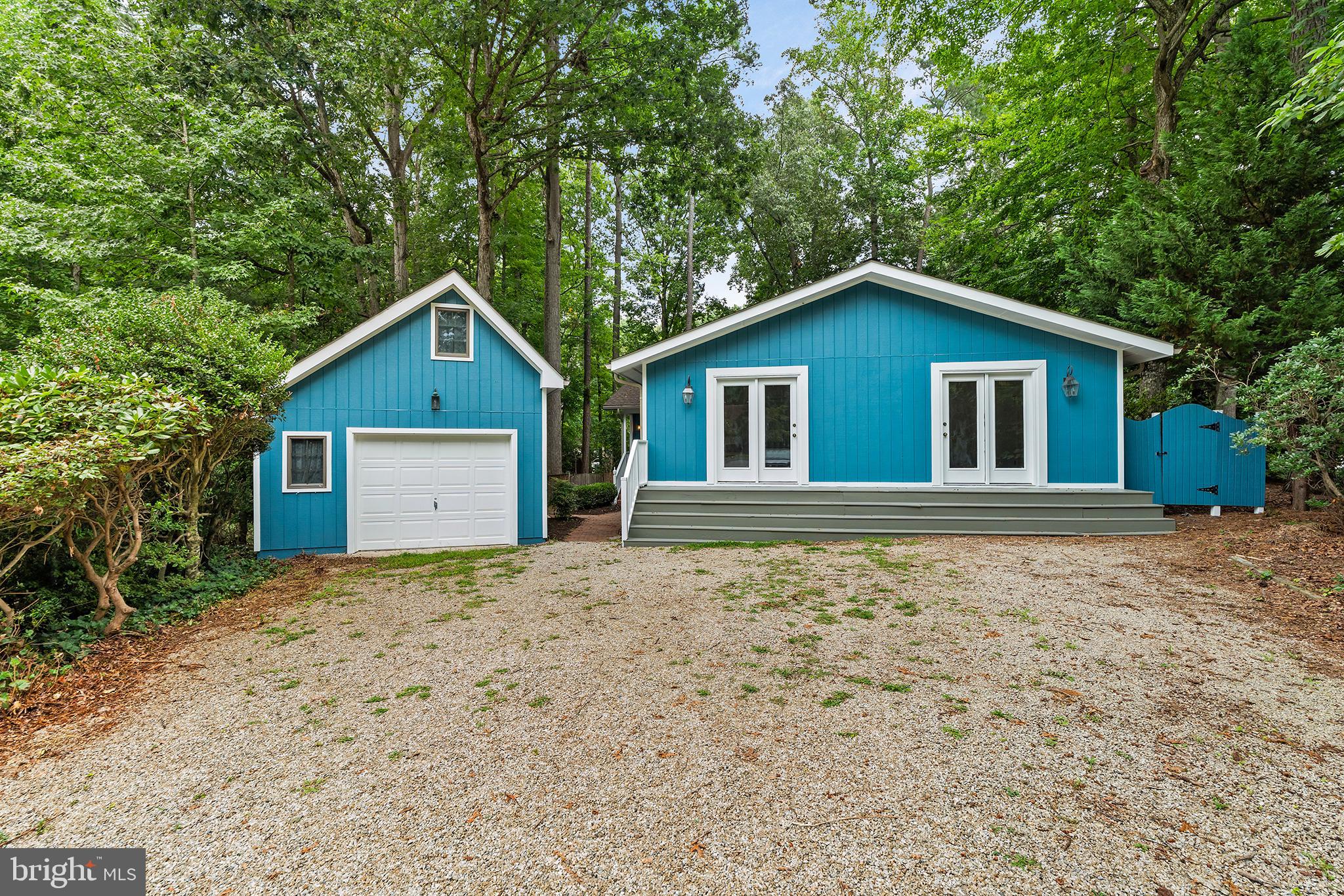 30 SLOOP LANE