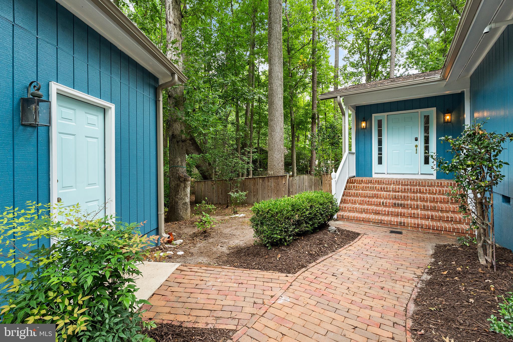30 SLOOP LANE