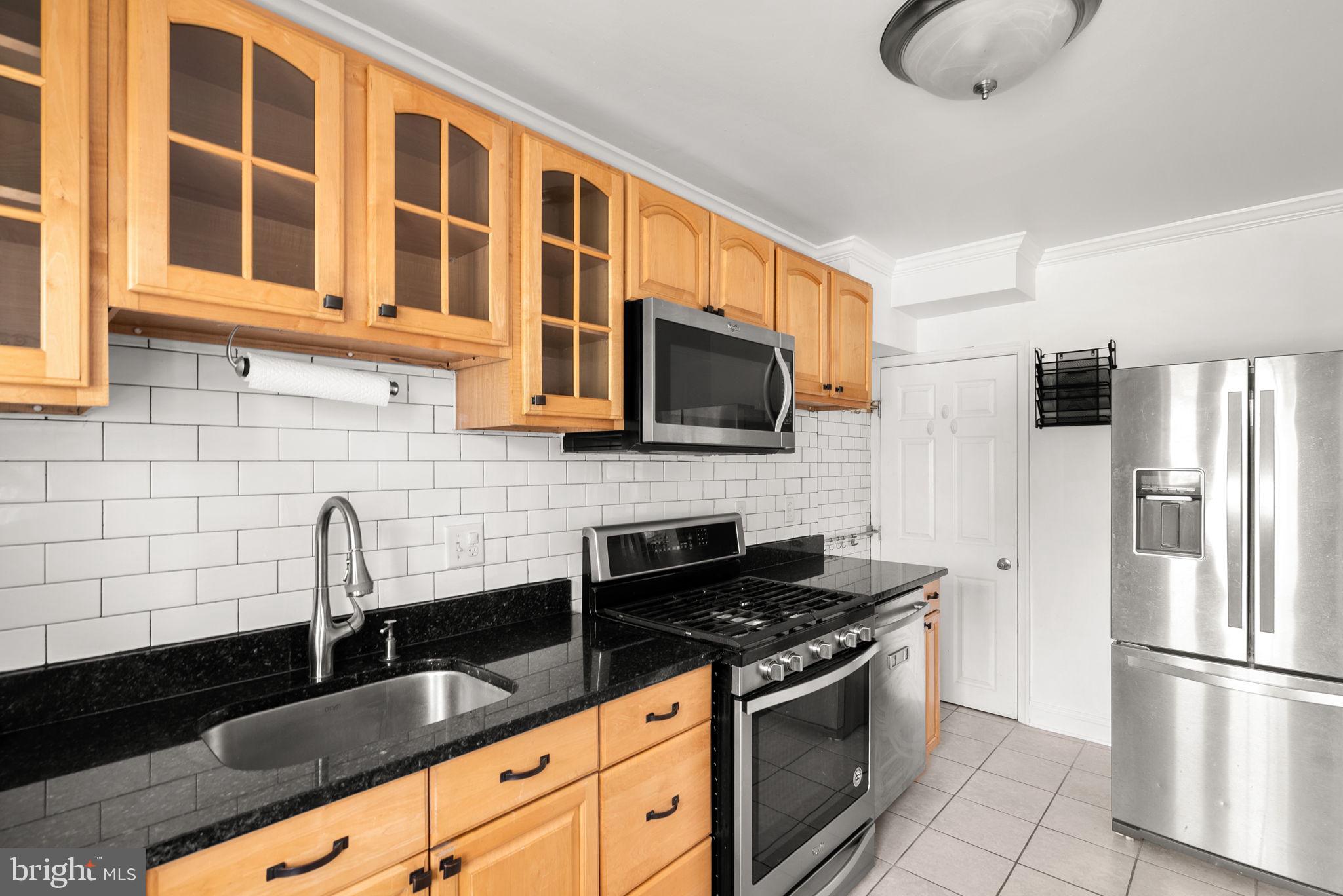 WESTVIEW PARK - Residential Lease