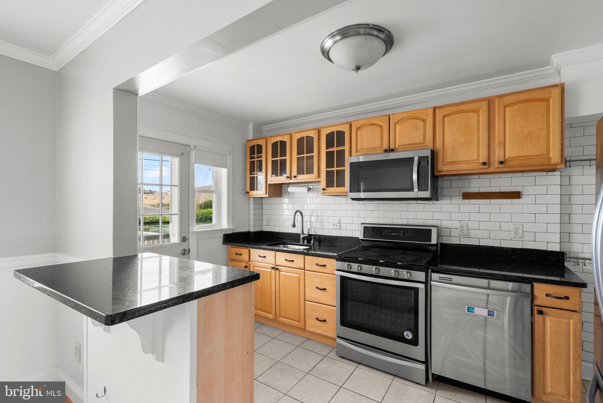 WESTVIEW PARK - Residential Lease