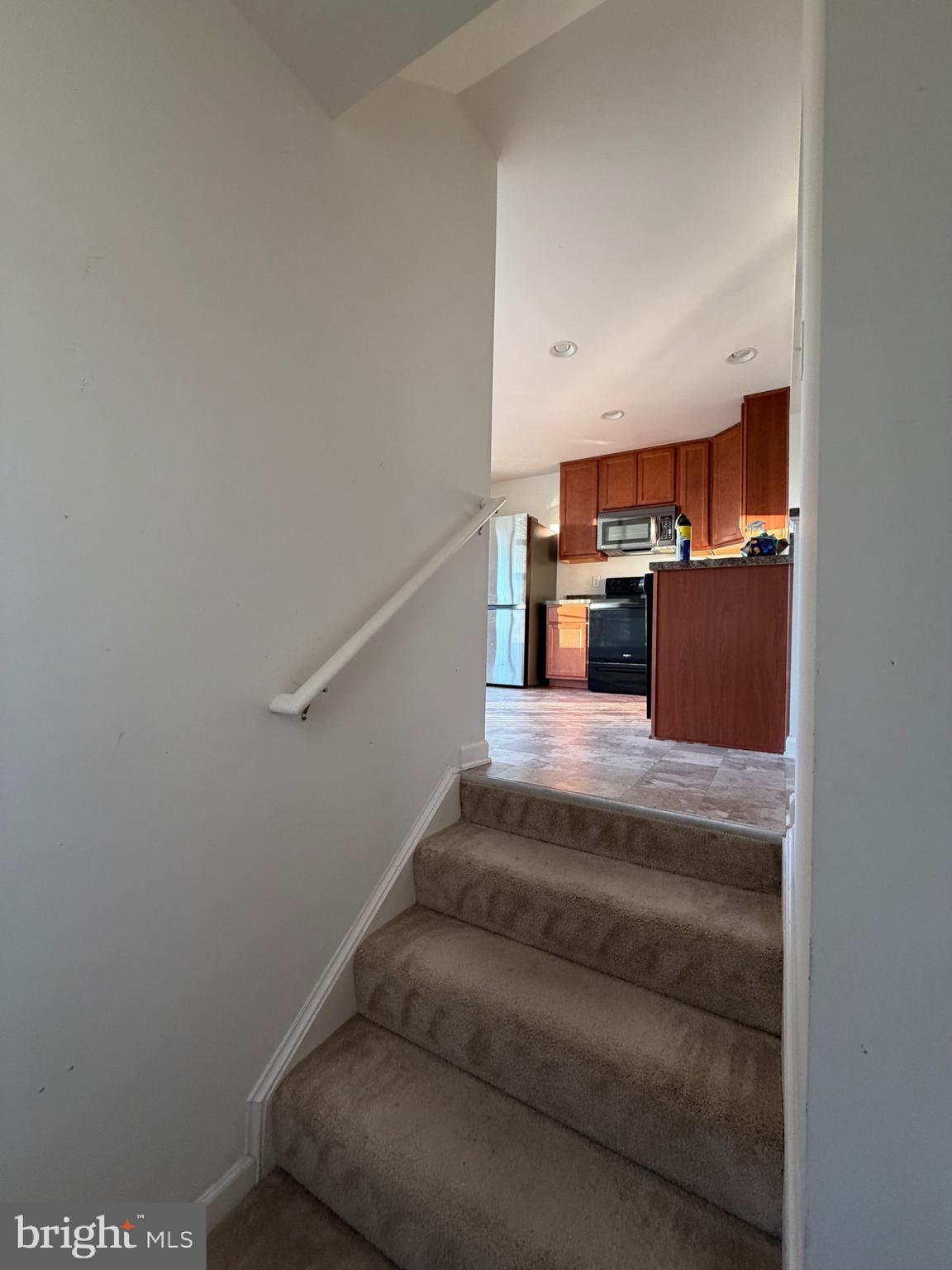 BRIAR RUN - Residential Lease