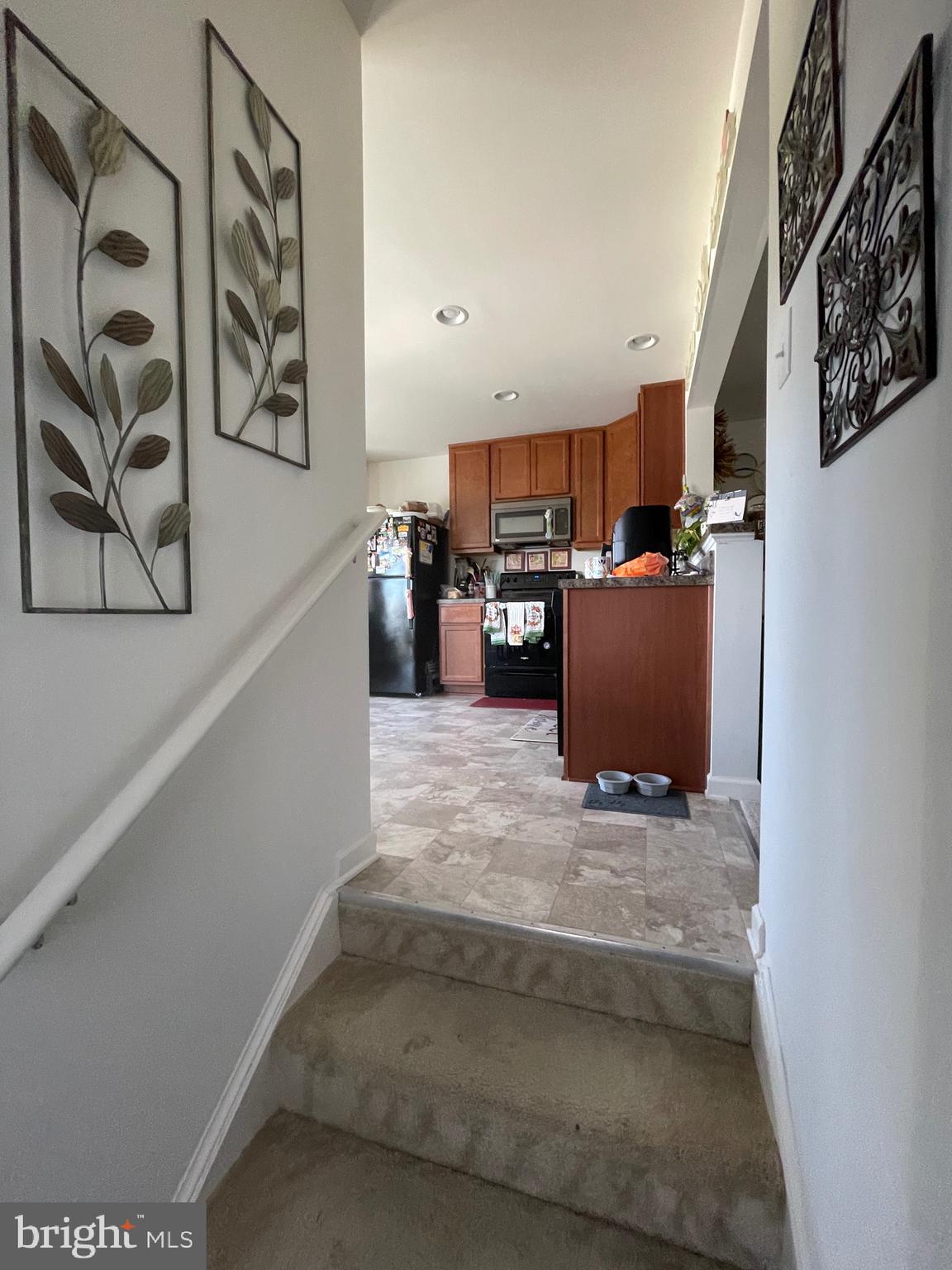 BRIAR RUN - Residential Lease