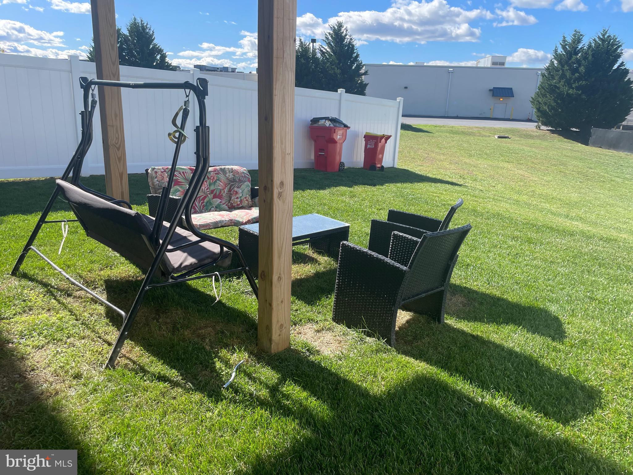 BRIAR RUN - Residential Lease