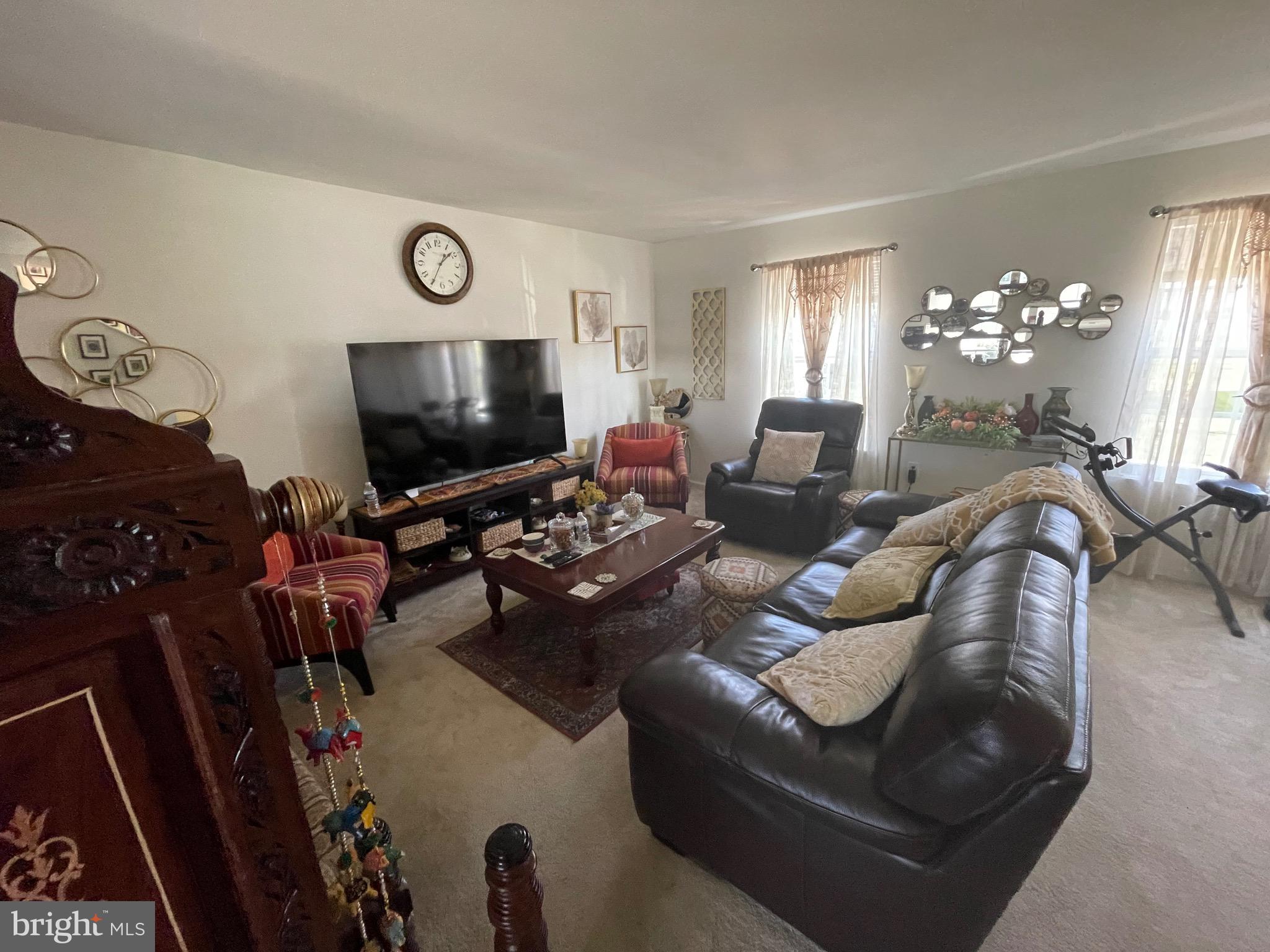 BRIAR RUN - Residential Lease