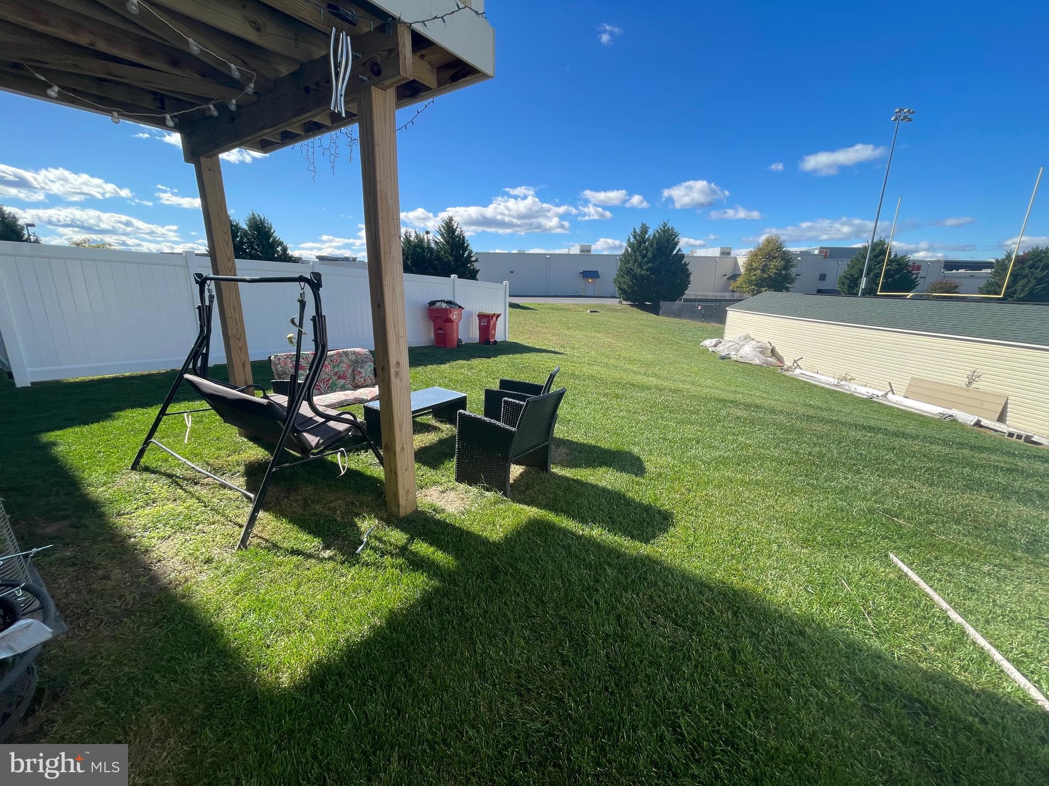 BRIAR RUN - Residential Lease