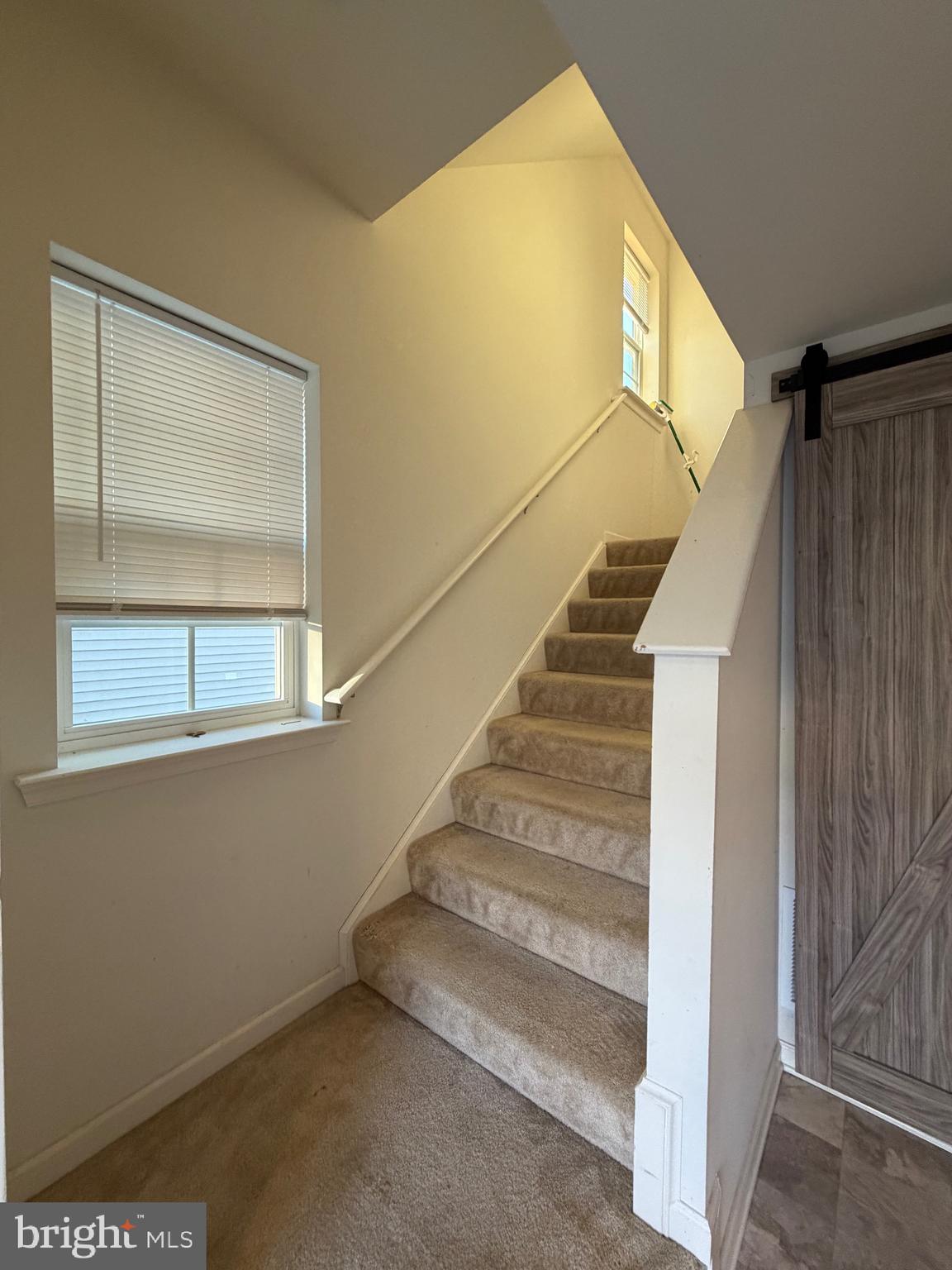 BRIAR RUN - Residential Lease