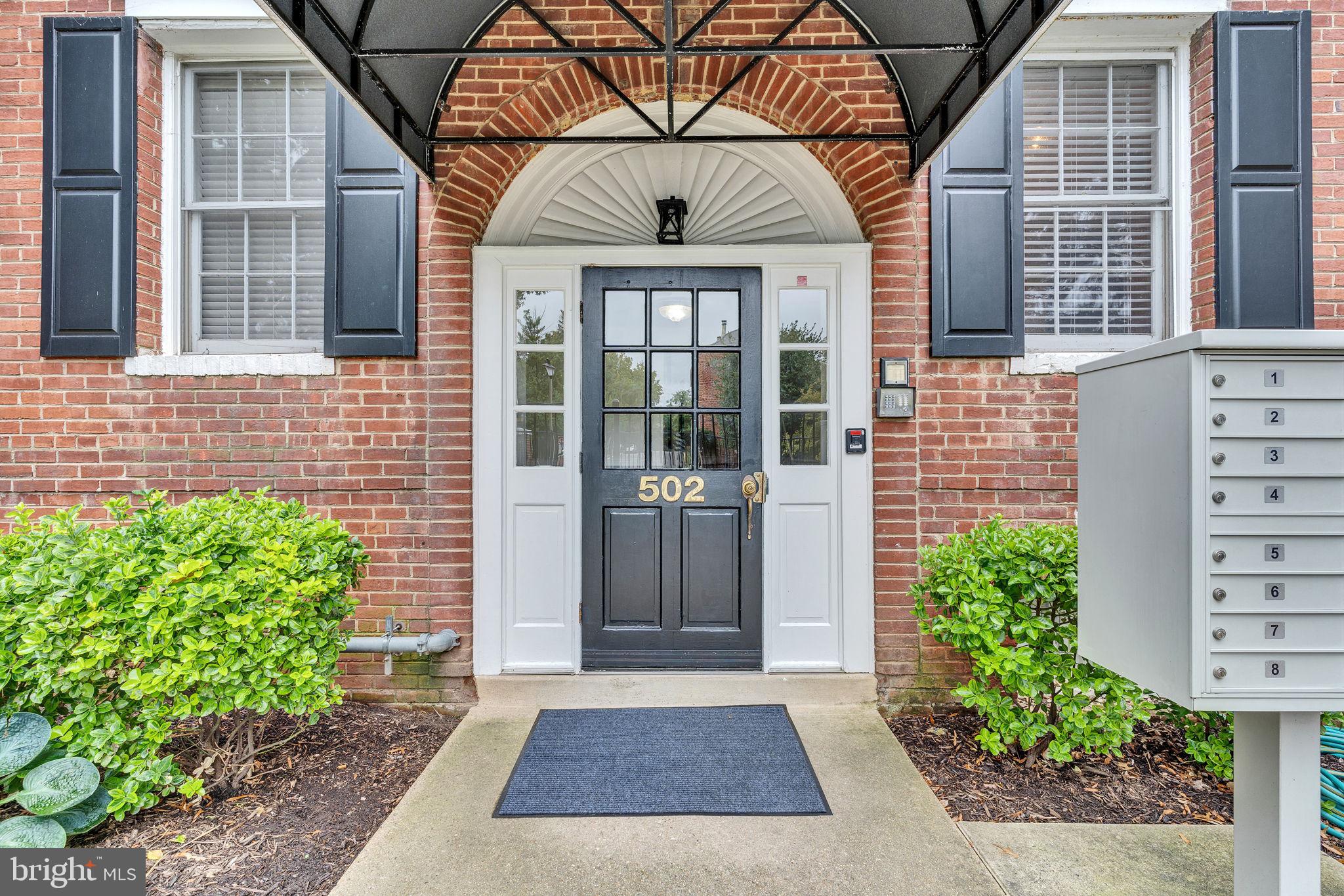 RIVERTON - Residential Lease