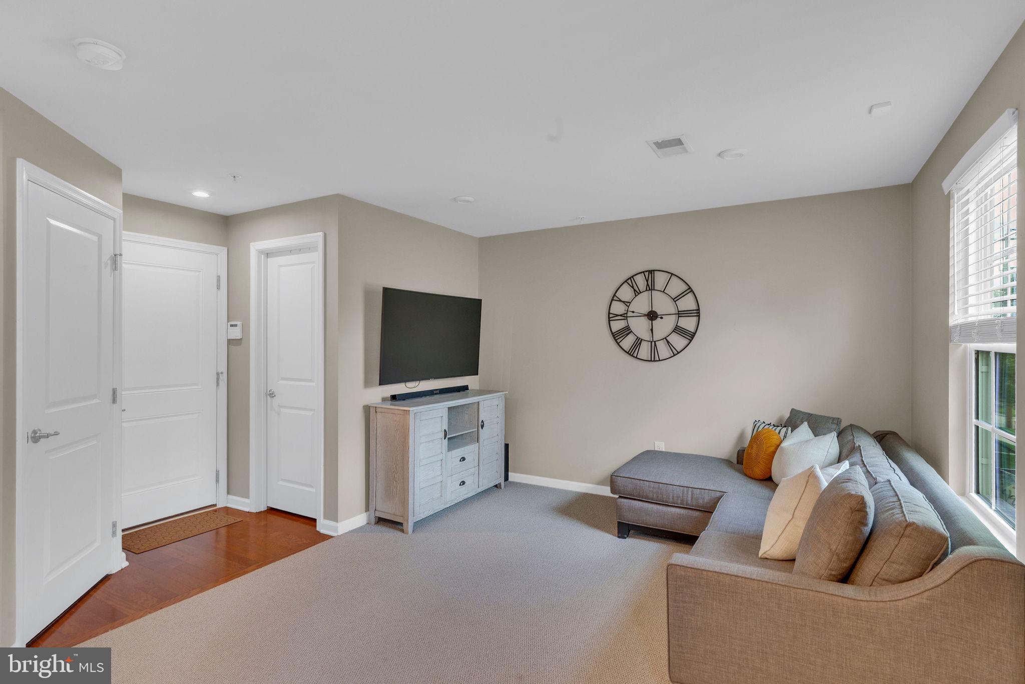 1103 UTLEY ALLEY