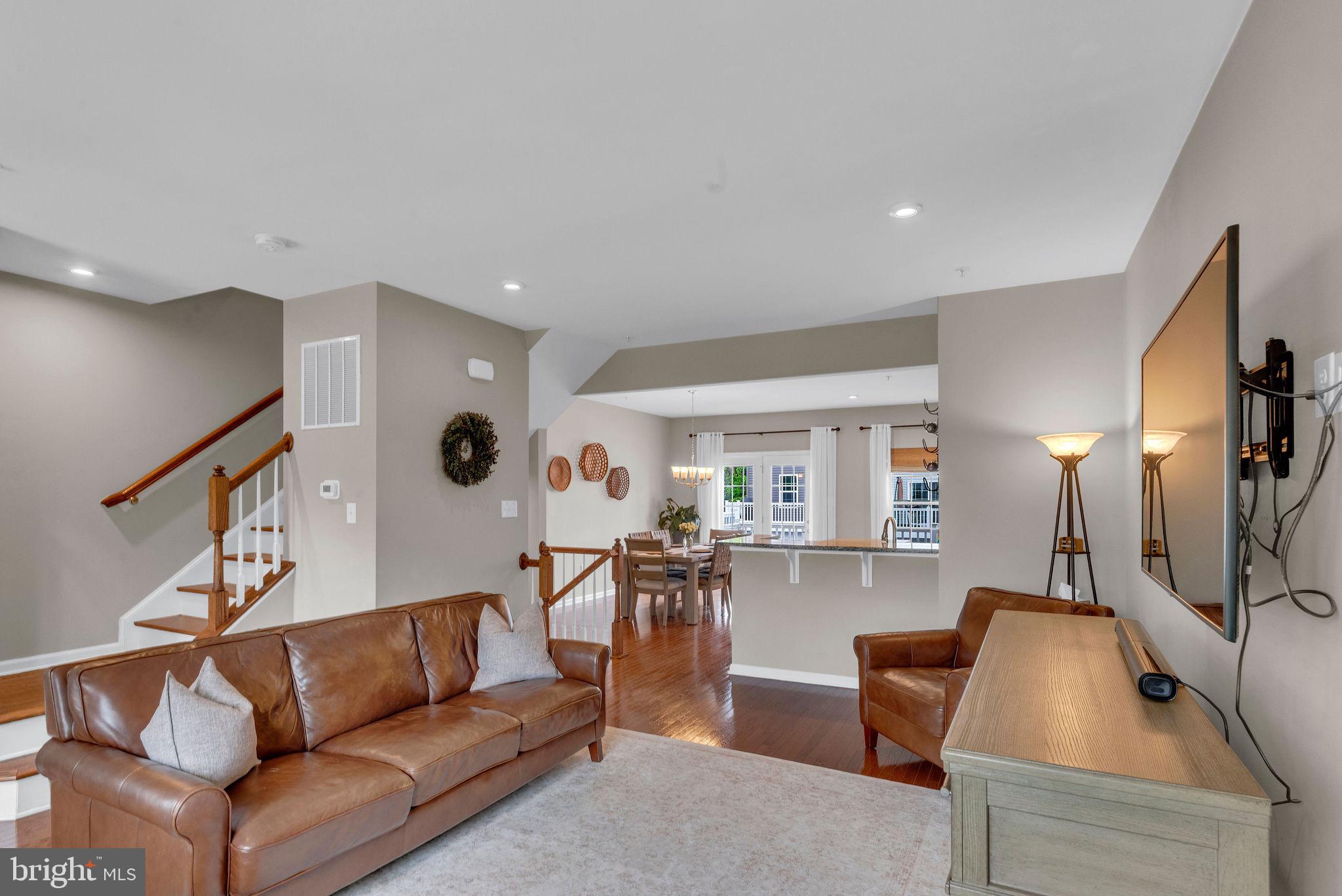 FILLMORE VILLAGE - Residential