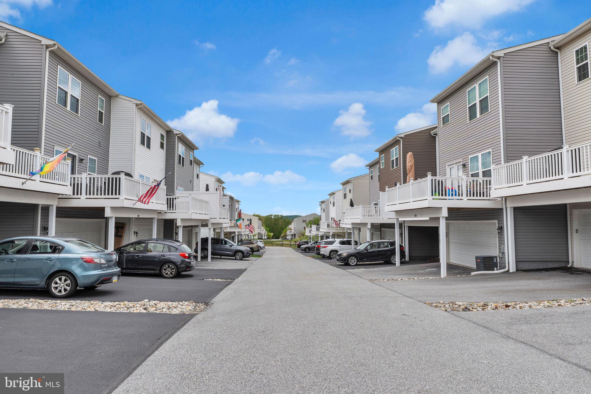 FILLMORE VILLAGE - Residential