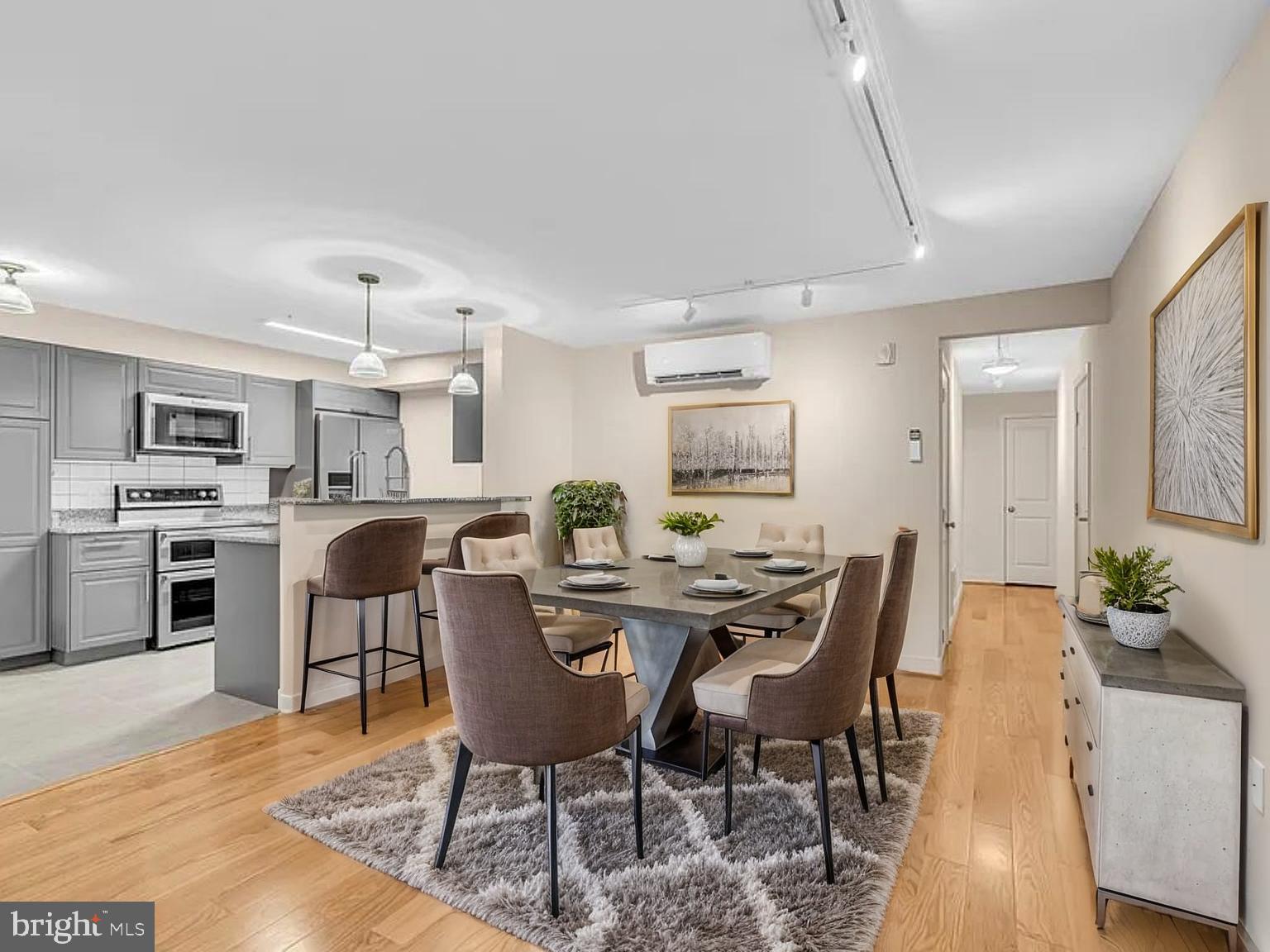 220 2ND STREET SE 103