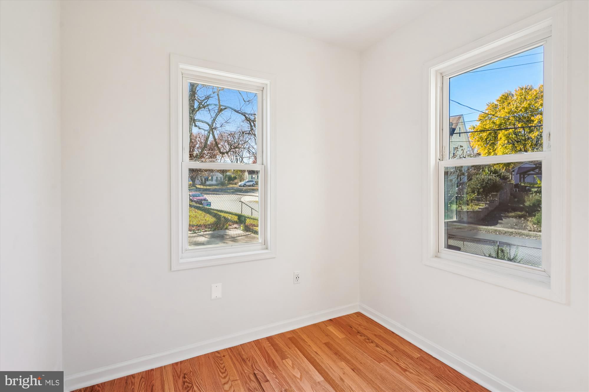 ANNALEE HEIGHTS - Residential