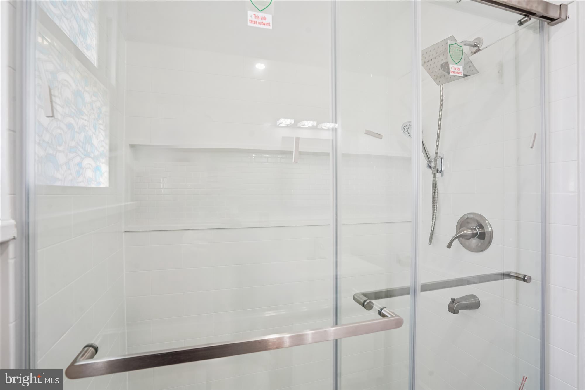 ANNALEE HEIGHTS - Residential