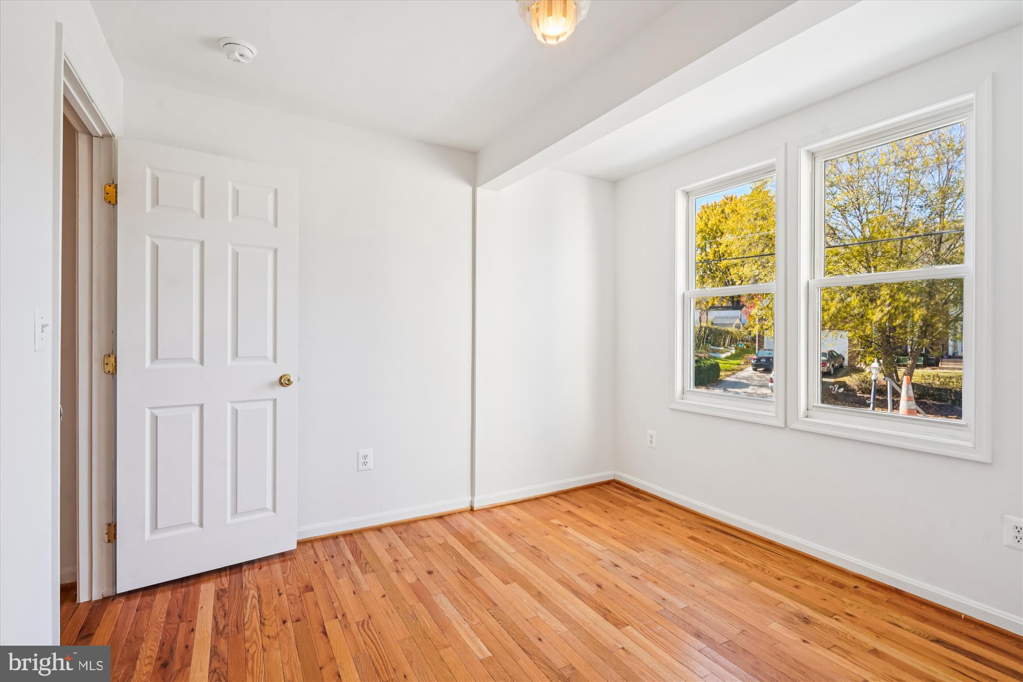 ANNALEE HEIGHTS - Residential