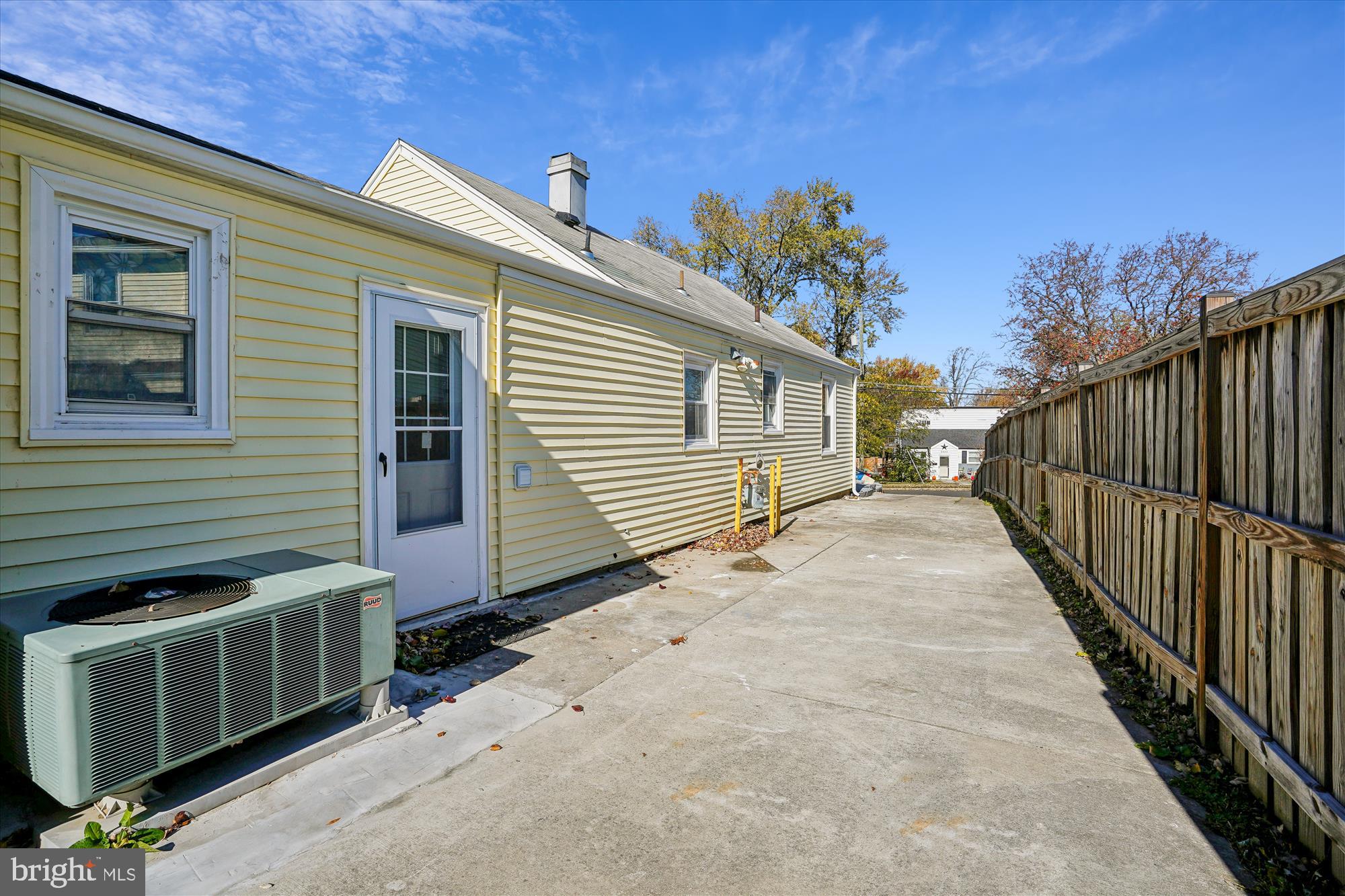 ANNALEE HEIGHTS - Residential