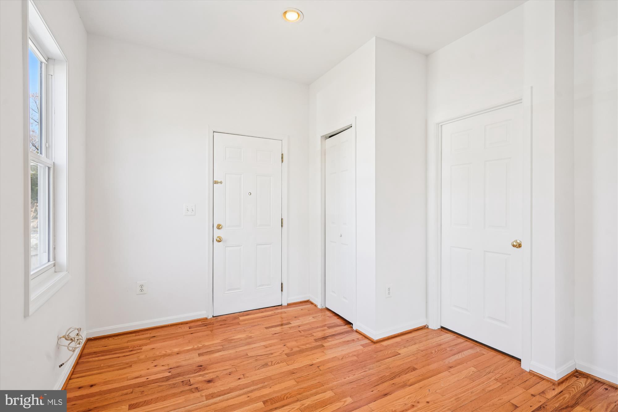 ANNALEE HEIGHTS - Residential