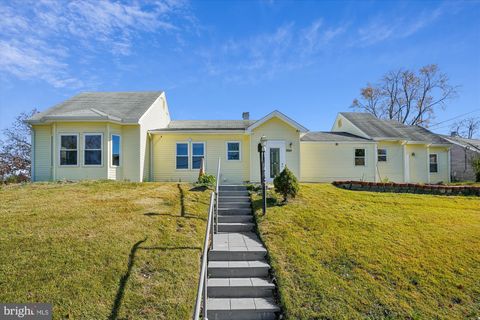 3201 NOTTAGE LANE FALLS CHURCH VA 22042