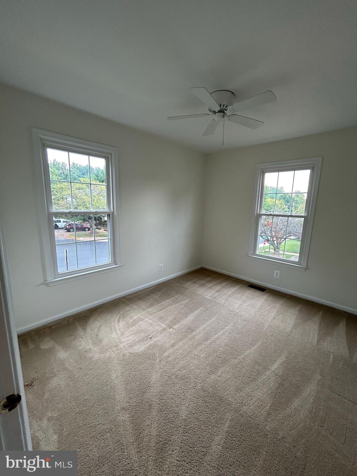 OAK SPRINGS - Residential Lease