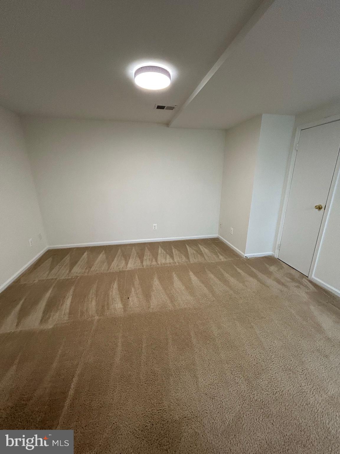 OAK SPRINGS - Residential Lease