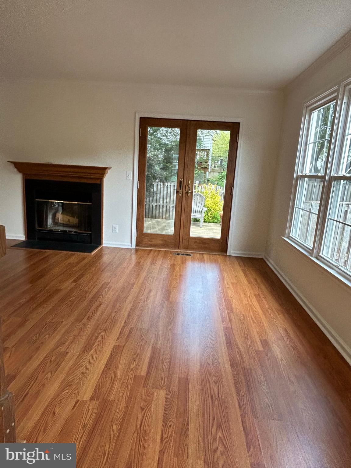 OAK SPRINGS - Residential Lease