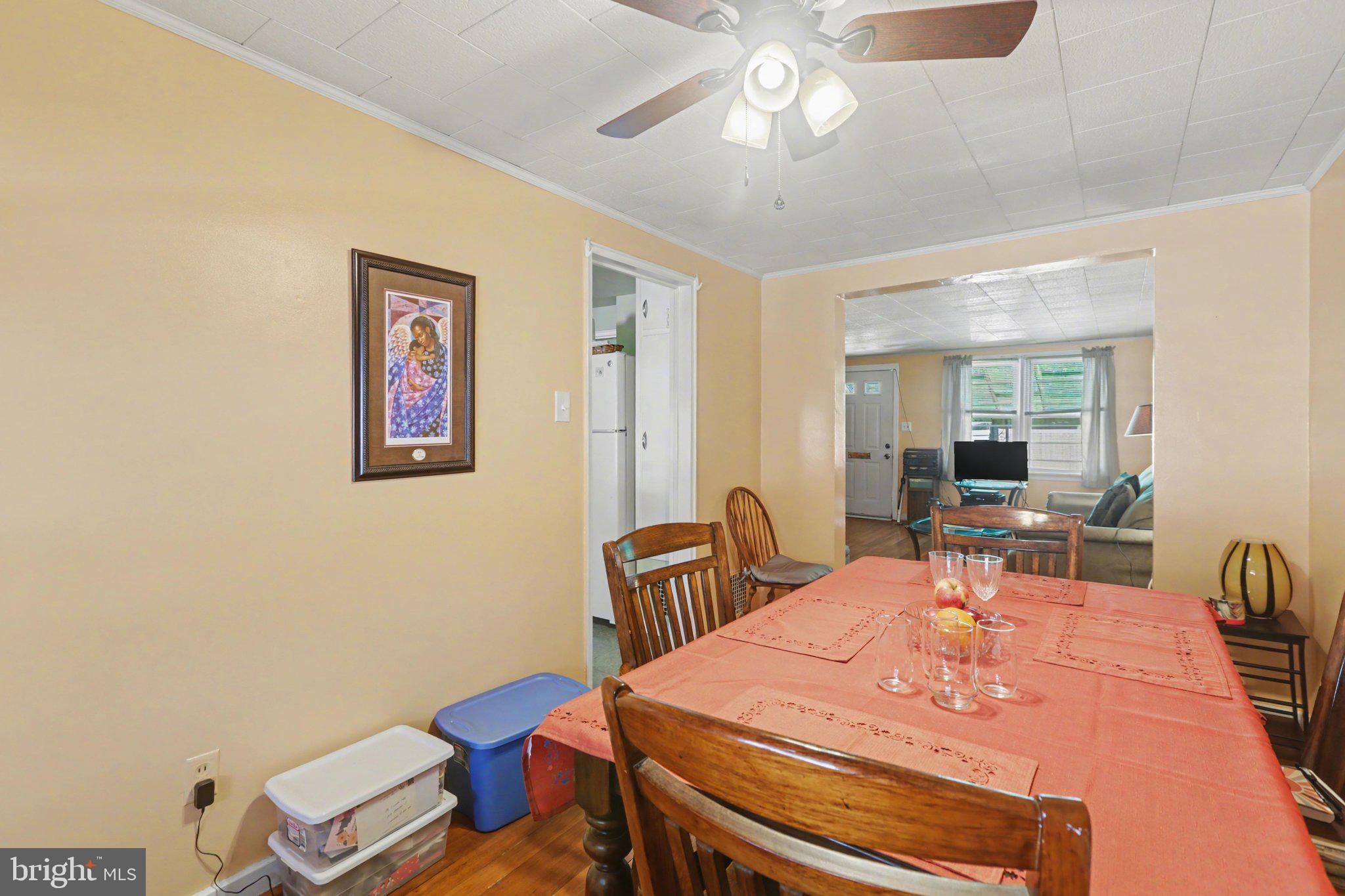 MELROSE GARDENS - Residential