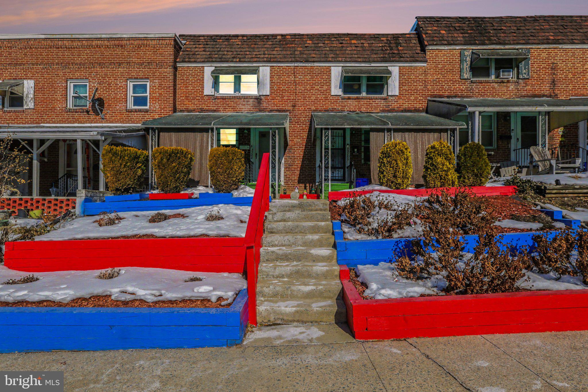 MELROSE GARDENS - Residential