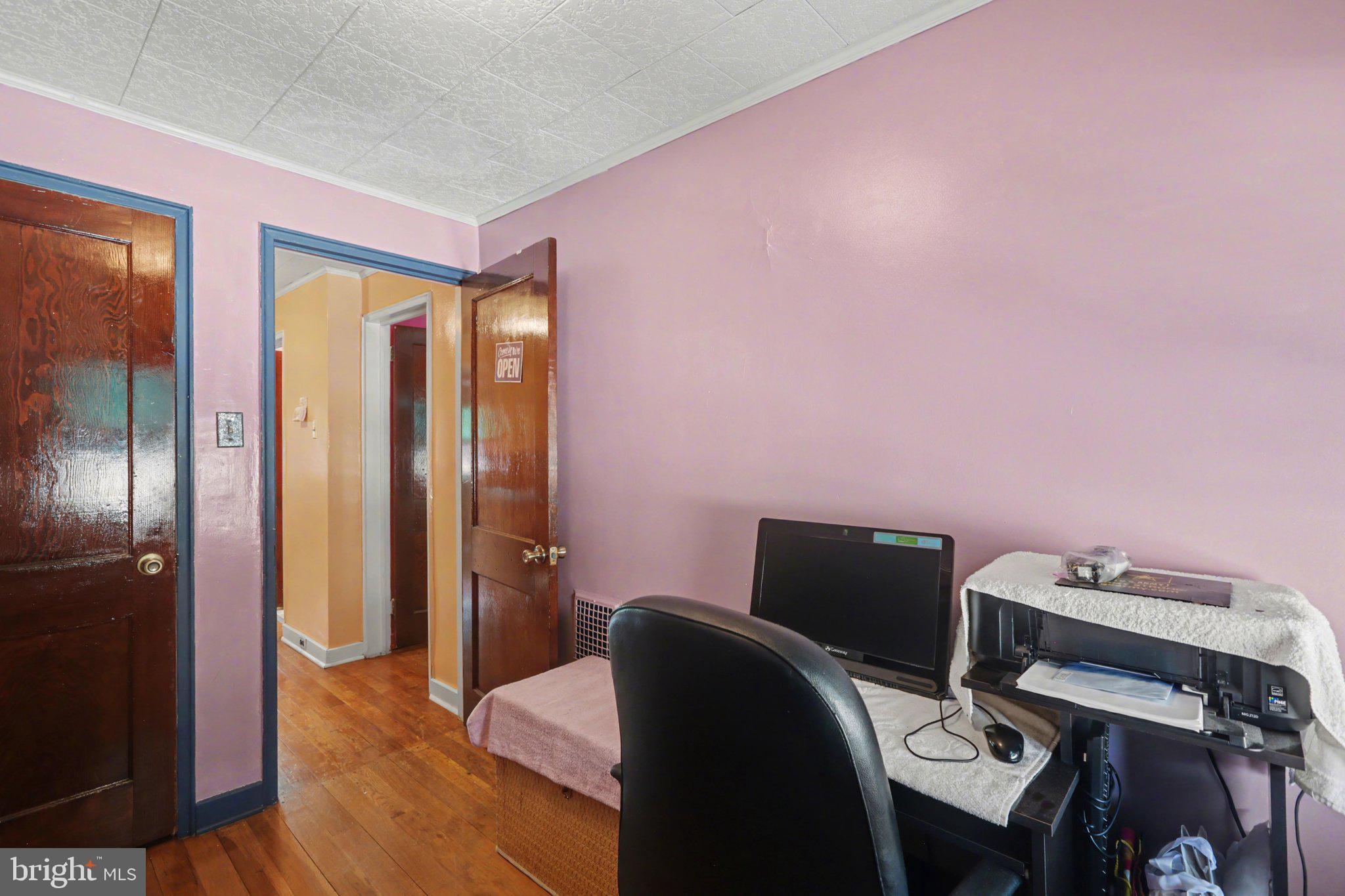 MELROSE GARDENS - Residential