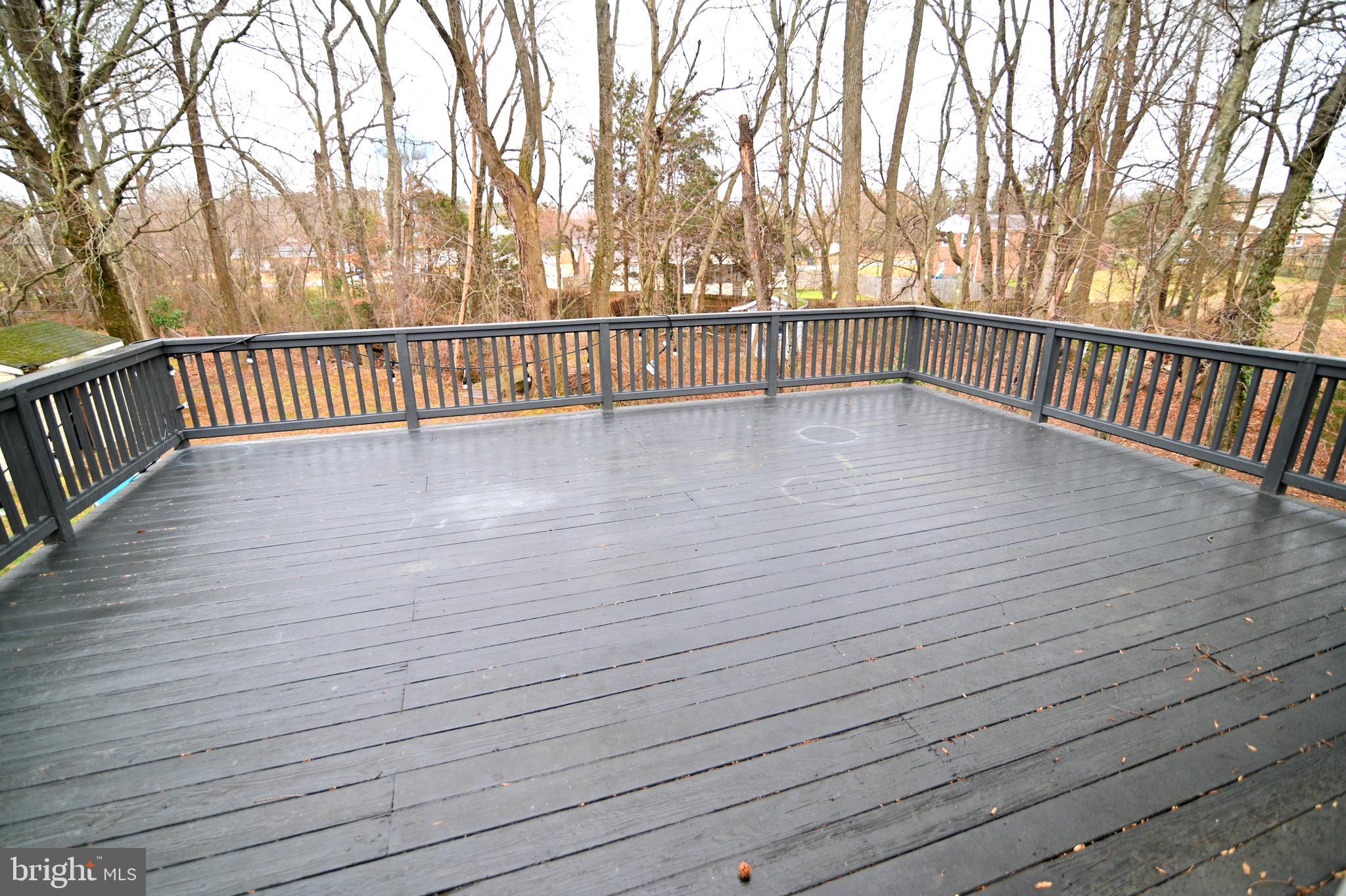 COUNTRY CLUB SOUTH - Residential