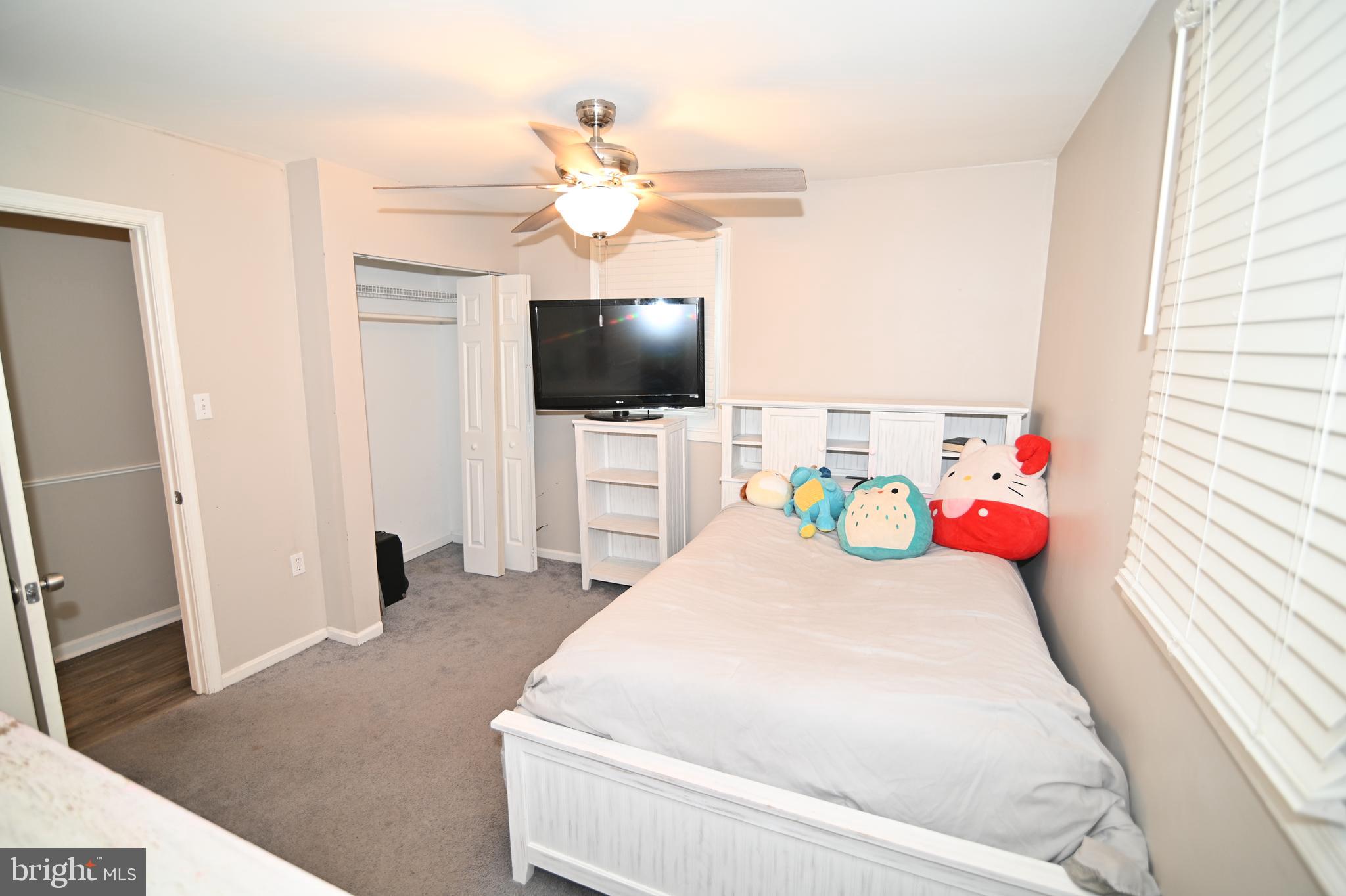 COUNTRY CLUB SOUTH - Residential