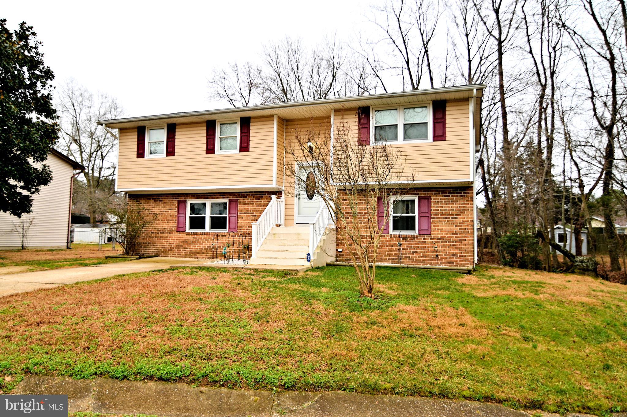 COUNTRY CLUB SOUTH - Residential