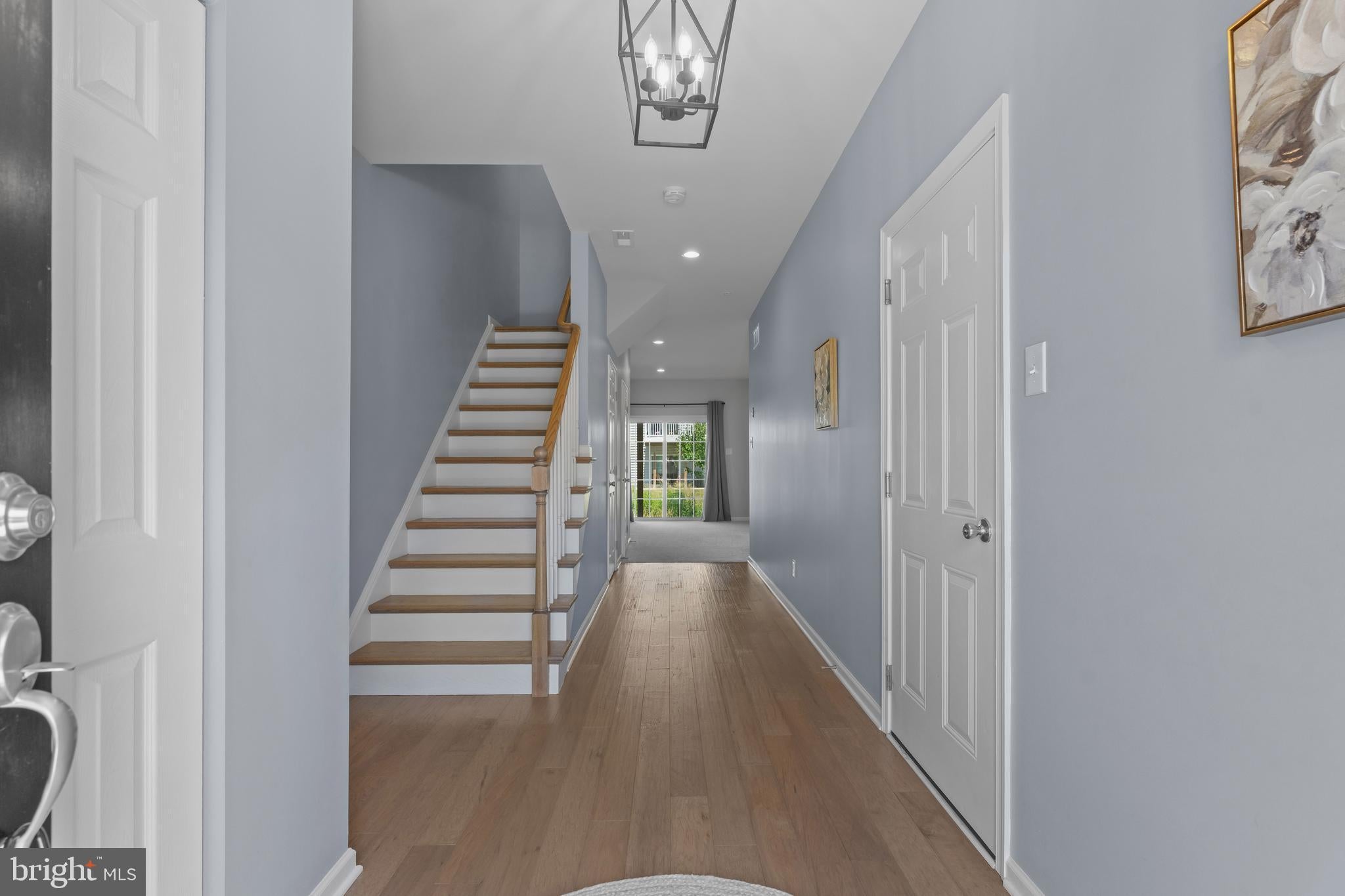 403 RIDGEWOOD DRIVE