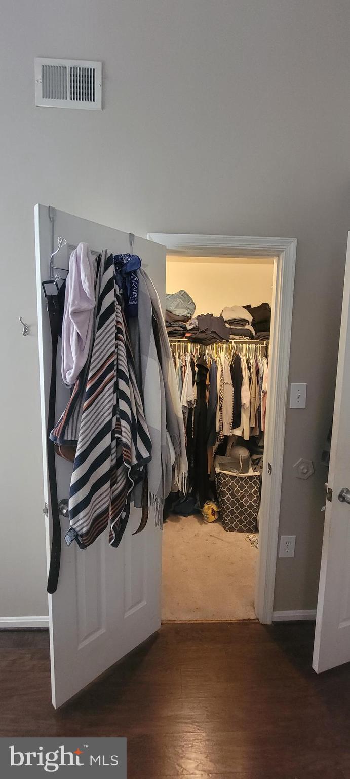 BALLSFORD - Residential