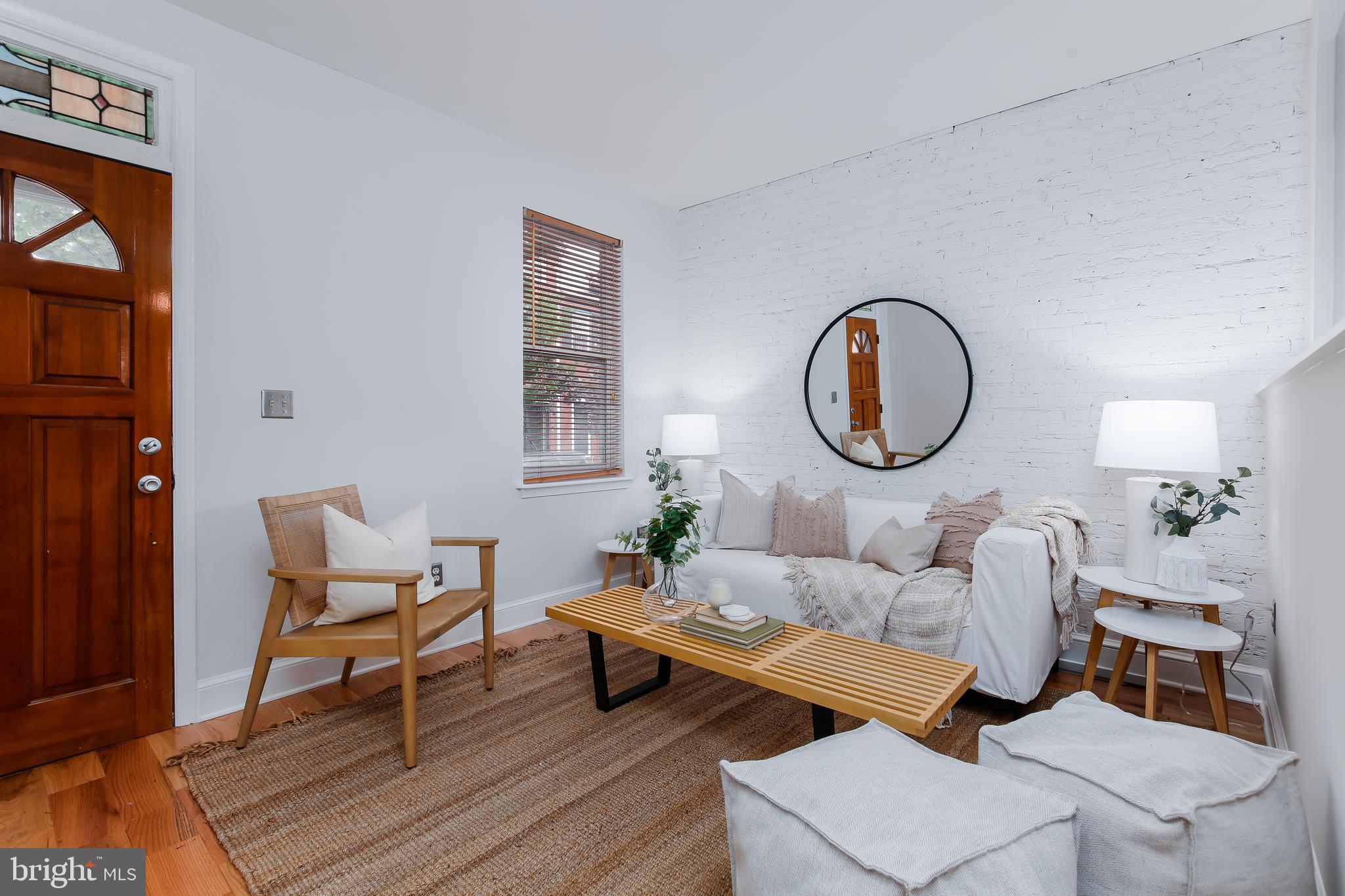 BUTCHER'S HILL - Residential