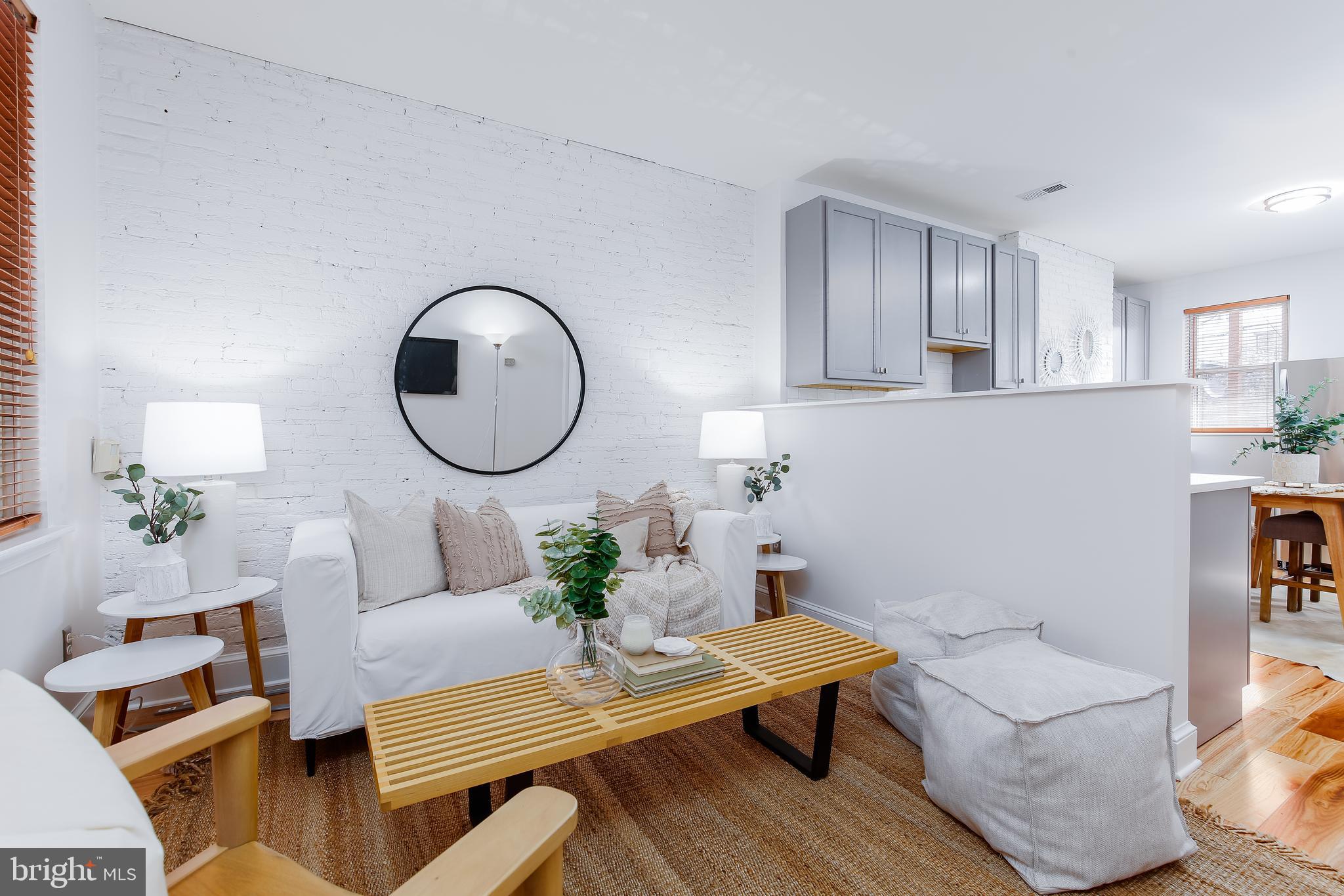 BUTCHER'S HILL - Residential