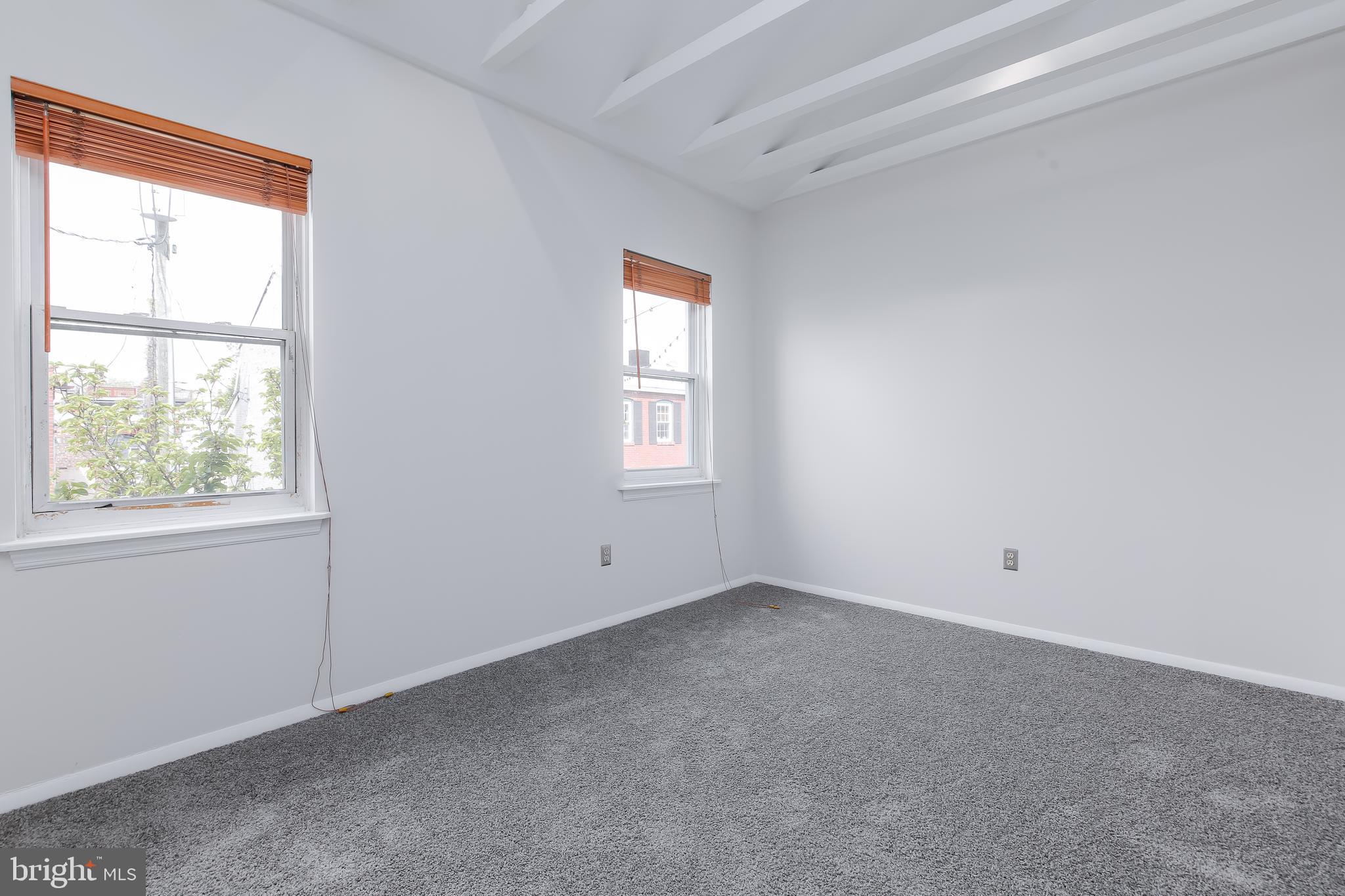 BUTCHER'S HILL - Residential