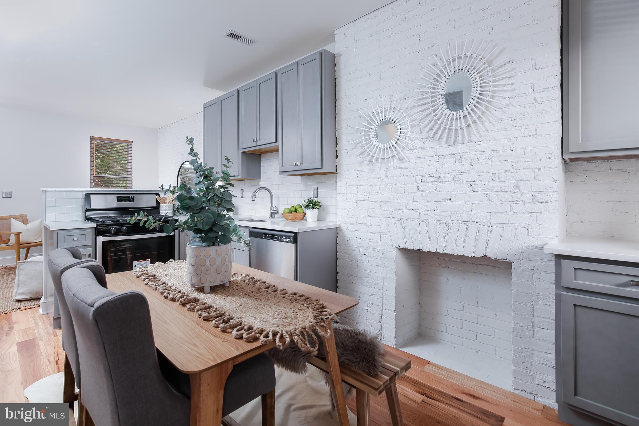 BUTCHER'S HILL - Residential