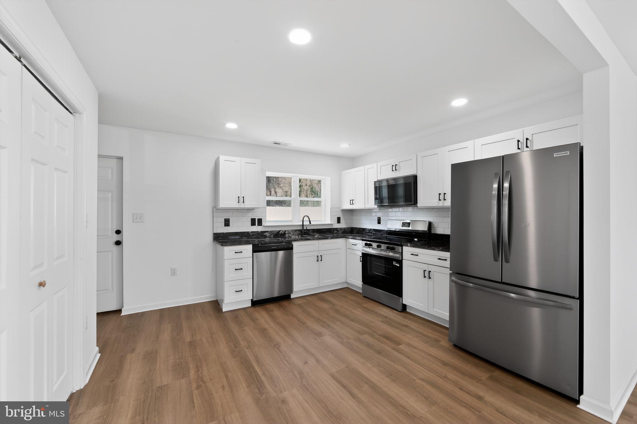 SIMONDS GARDENS - Residential