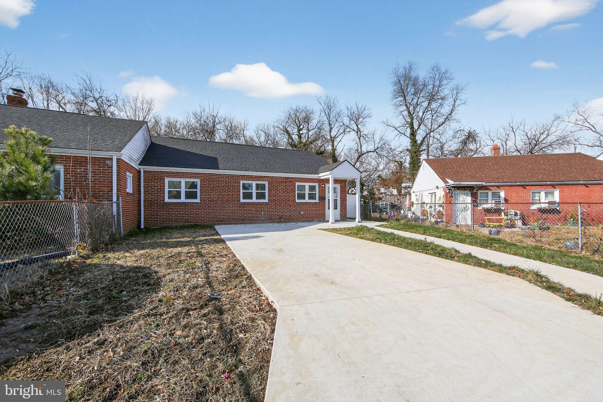 SIMONDS GARDENS - Residential